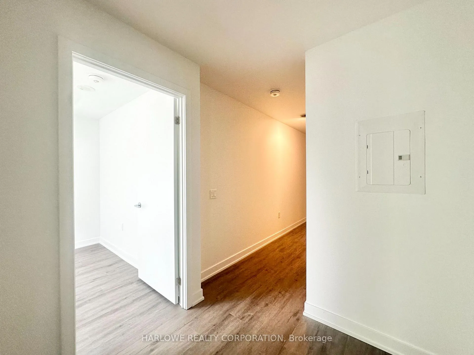 Photo 7 of Unit 172 E, 1610 Charles Street E, Whitby, Port Whitby — HOMEH