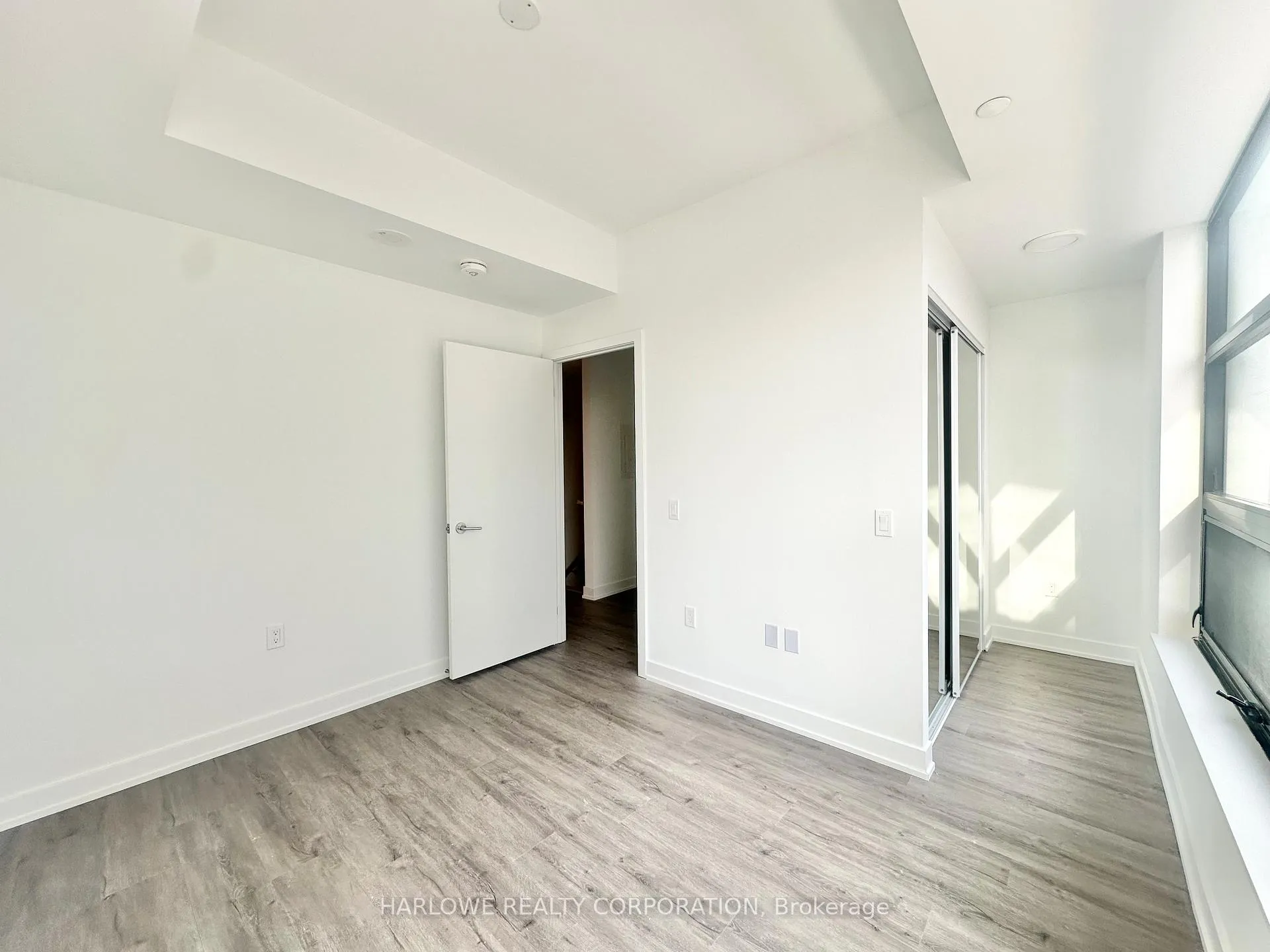 Photo 9 of Unit 172 E, 1610 Charles Street E, Whitby, Port Whitby — HOMEH