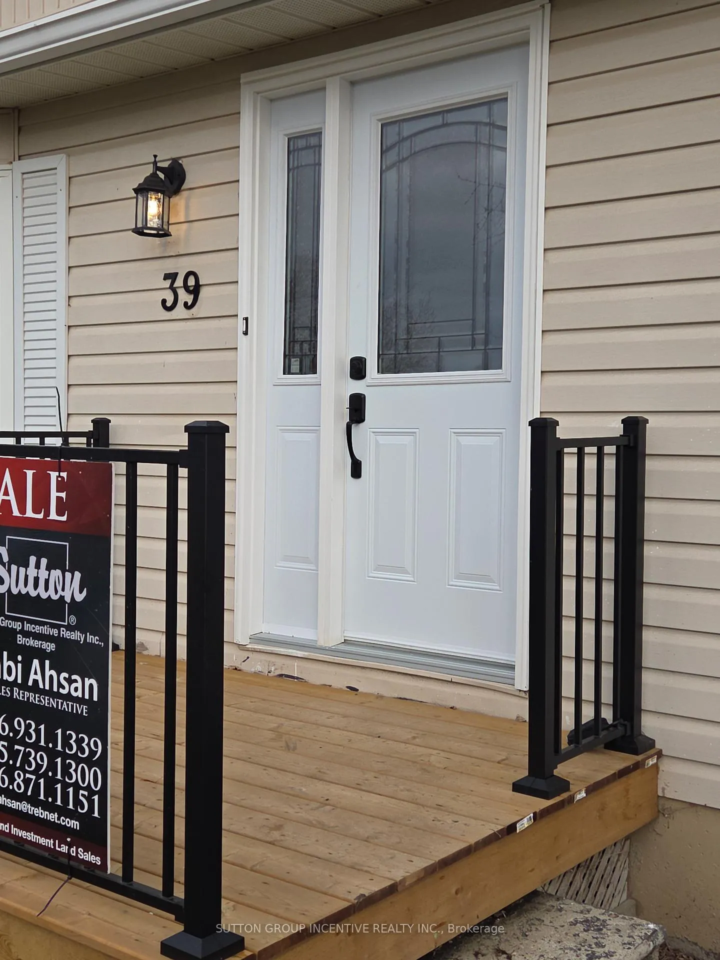 Photo 2 of 39 Royal Oak Drive, Innisfil, Cookstown — HOMEH