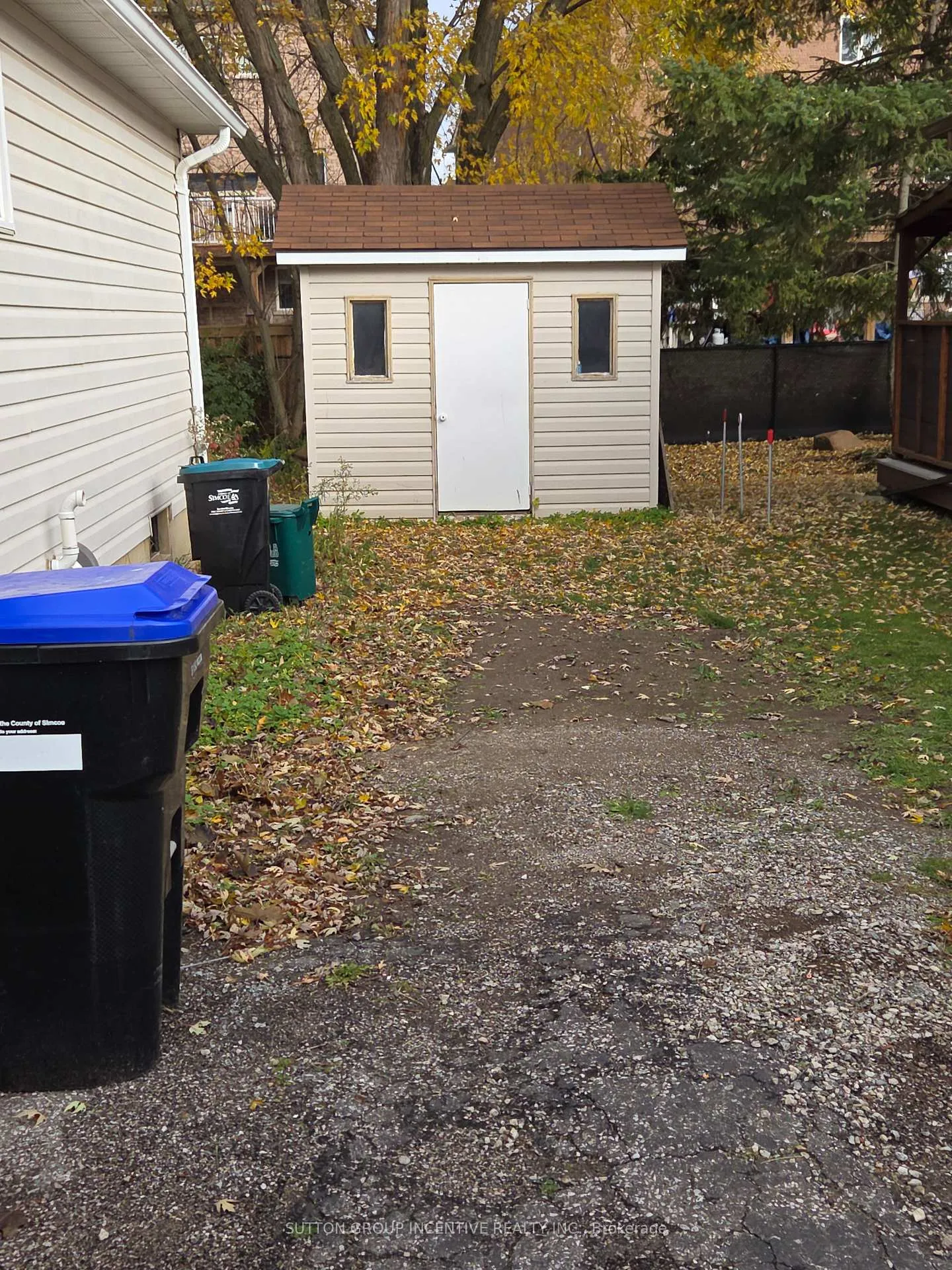Photo 26 of 39 Royal Oak Drive, Innisfil, Cookstown — HOMEH