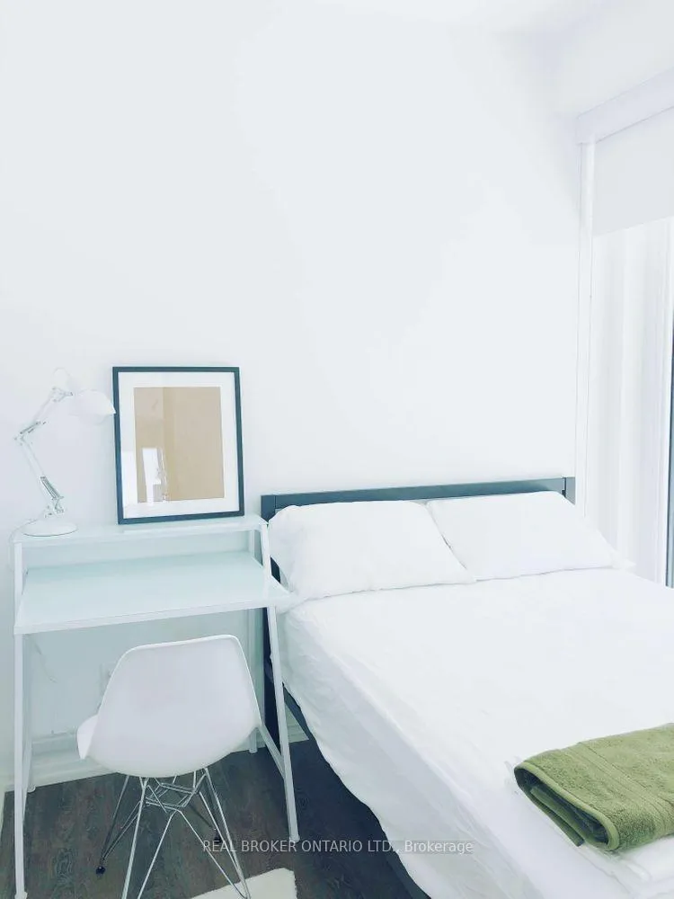 Photo 3 of Unit 1209, 197 Yonge Street, Toronto, Church-Yonge Corridor — HOMEH