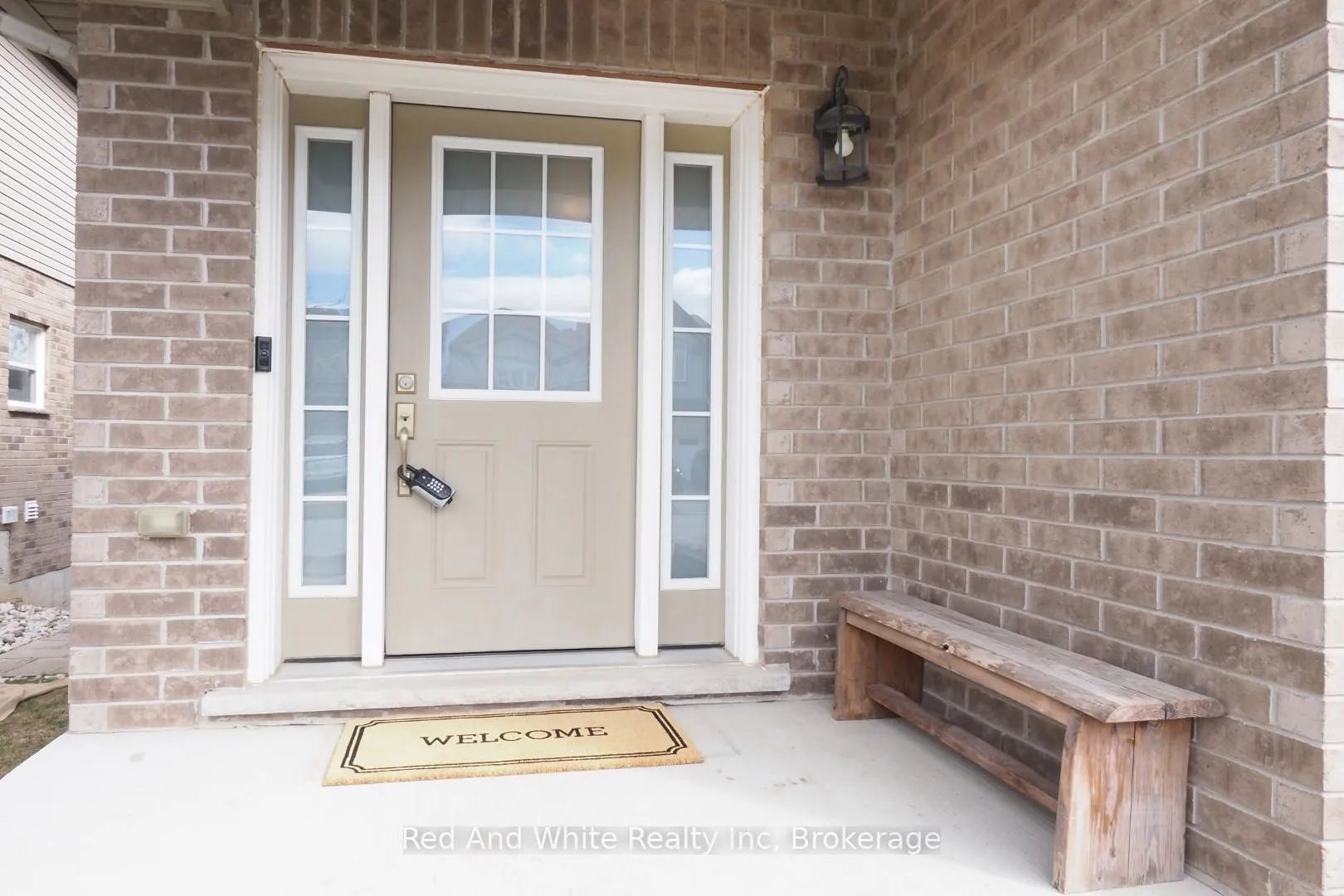 Photo 5 of 441 Woodbine Avenue, Kitchener — HOMEH