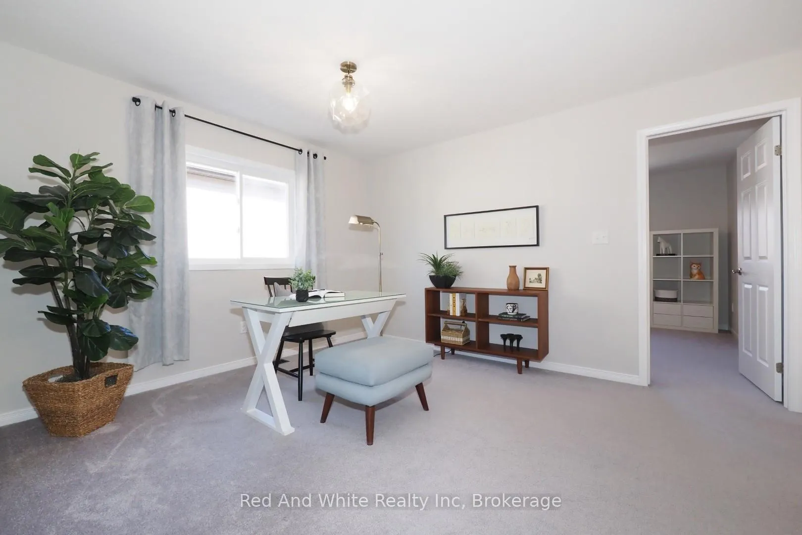 Photo 25 of 441 Woodbine Avenue, Kitchener — HOMEH