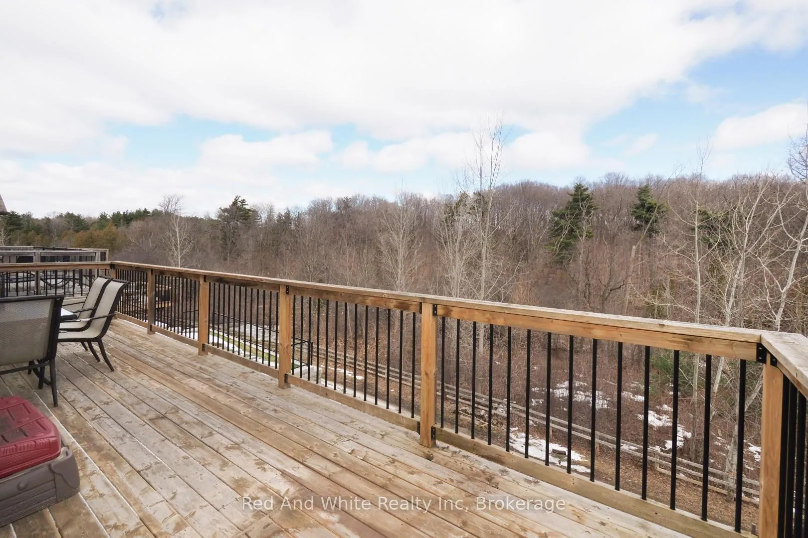 Photo 39 of 441 Woodbine Avenue, Kitchener — HOMEH