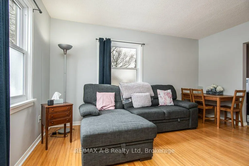 Photo 14 of 54 Glastonbury Drive, Stratford — HOMEH