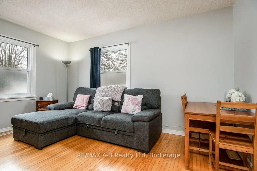 Photo 17 of 54 Glastonbury Drive, Stratford — HOMEH