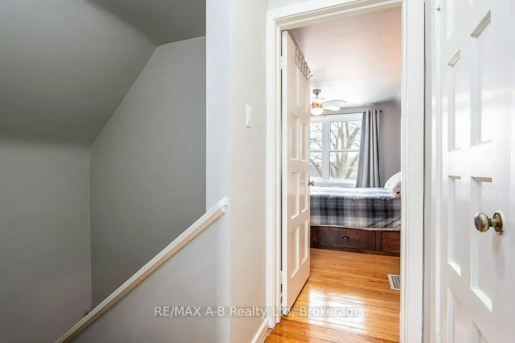 Photo 35 of 54 Glastonbury Drive, Stratford — HOMEH