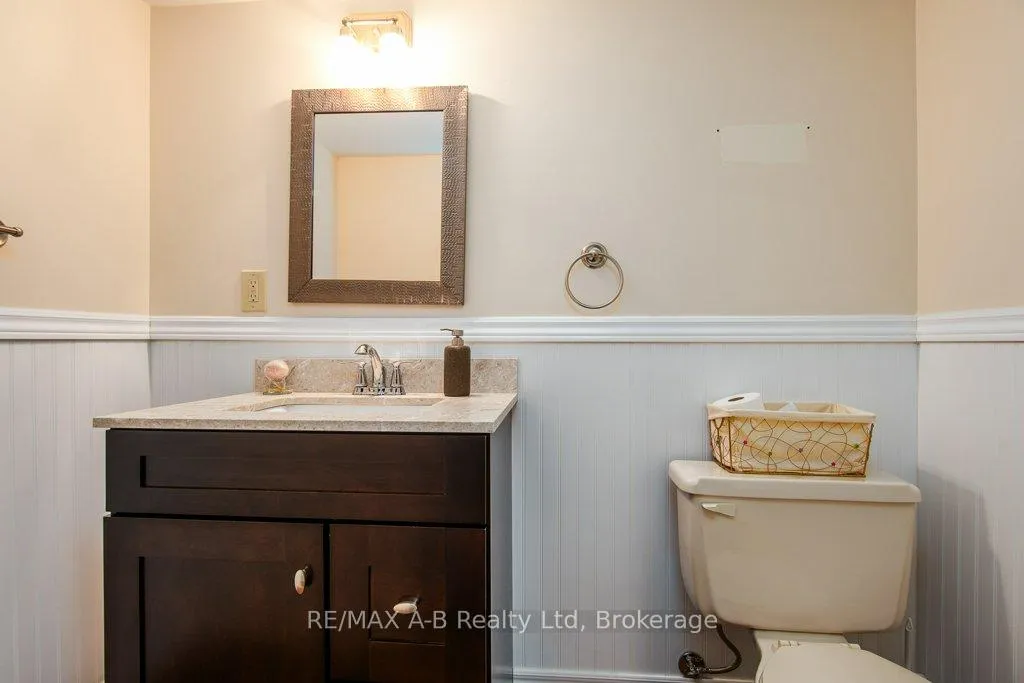 Photo 43 of 54 Glastonbury Drive, Stratford — HOMEH