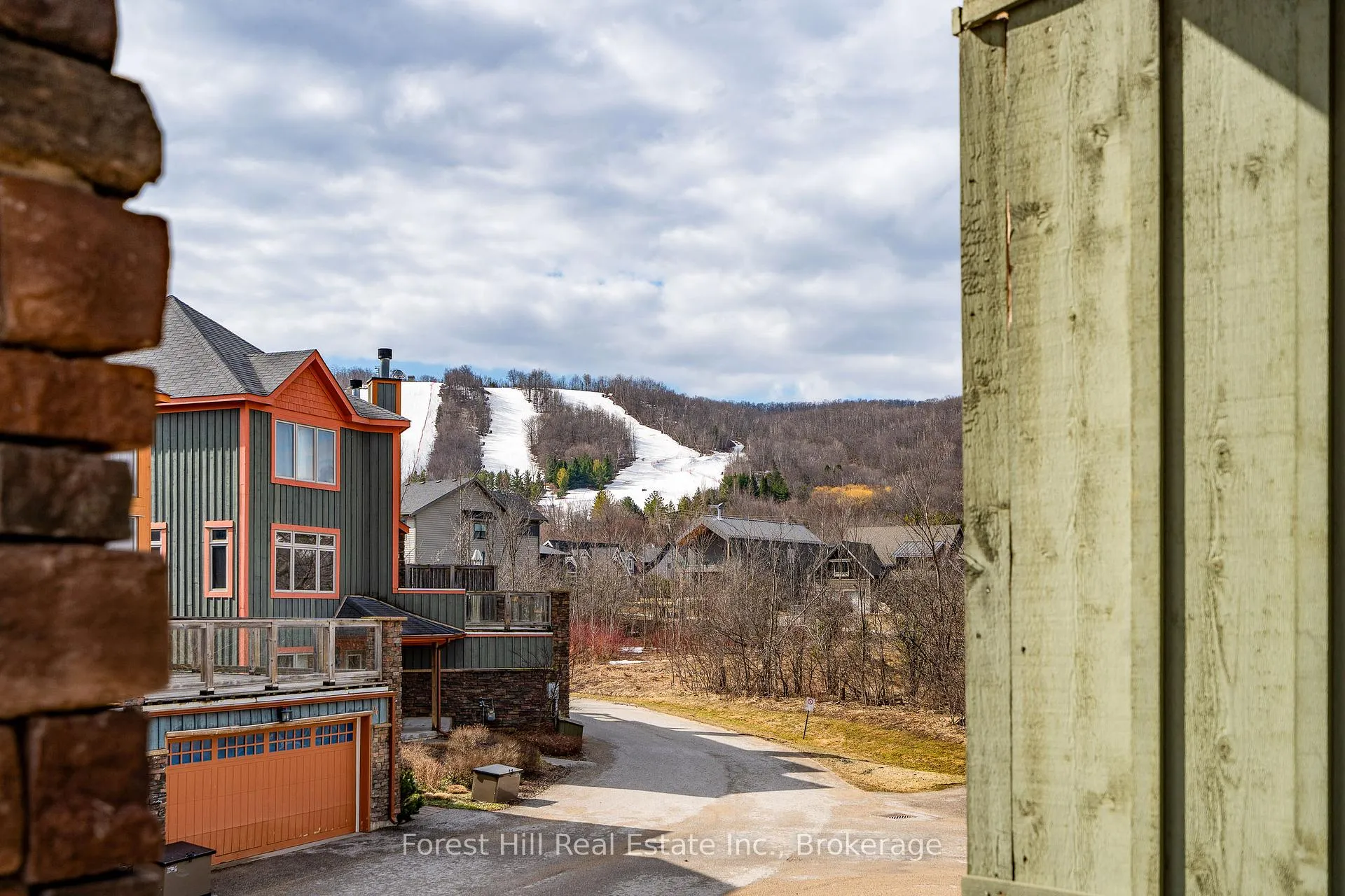 Photo 9 of Unit 68, 196 Blueski George Crescent, Blue Mountains — HOMEH