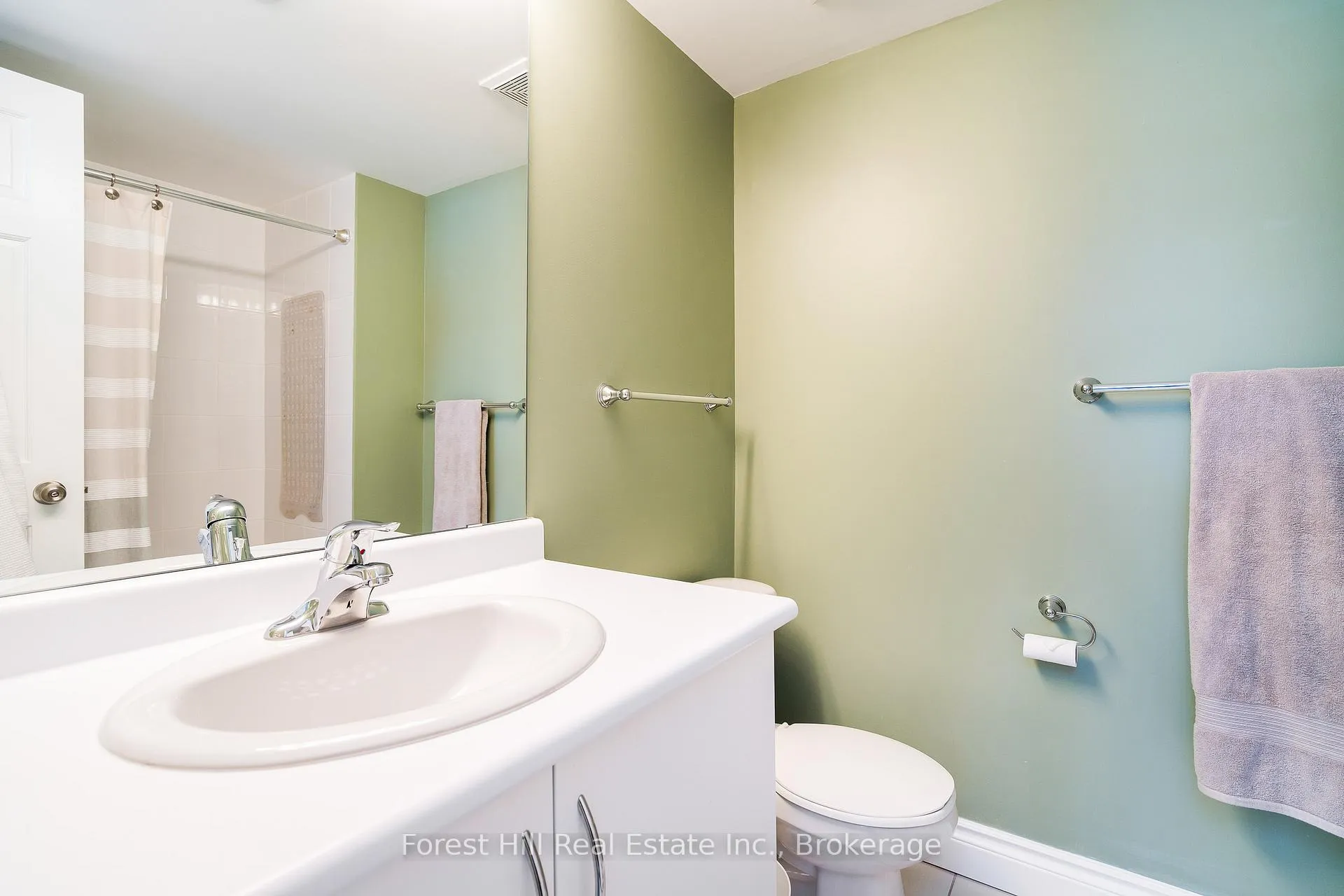 Photo 33 of Unit 68, 196 Blueski George Crescent, Blue Mountains — HOMEH