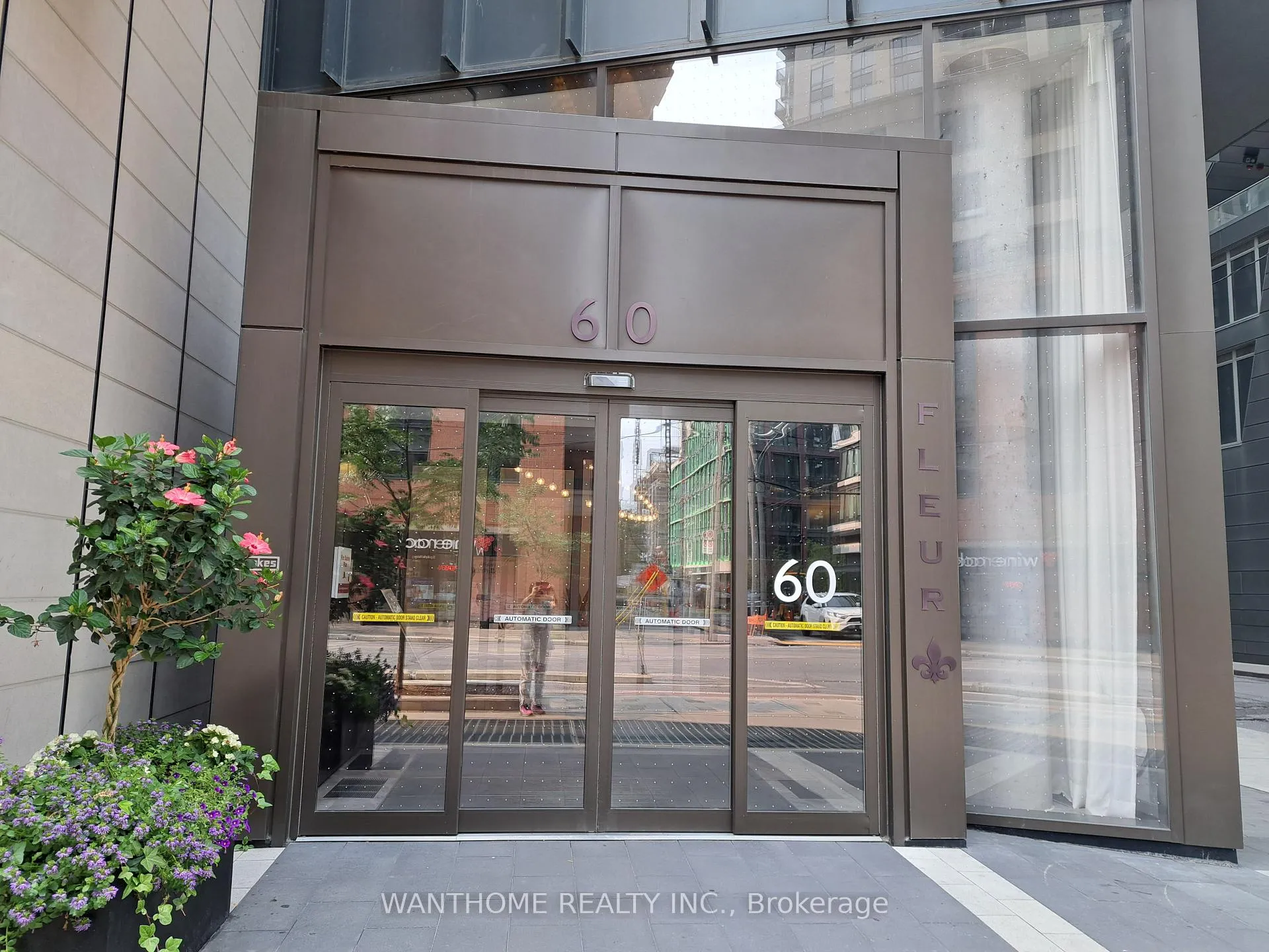 Photo 2 of Unit 1605, 60 Shuter Street, Toronto, Church-Yonge Corridor — HOMEH