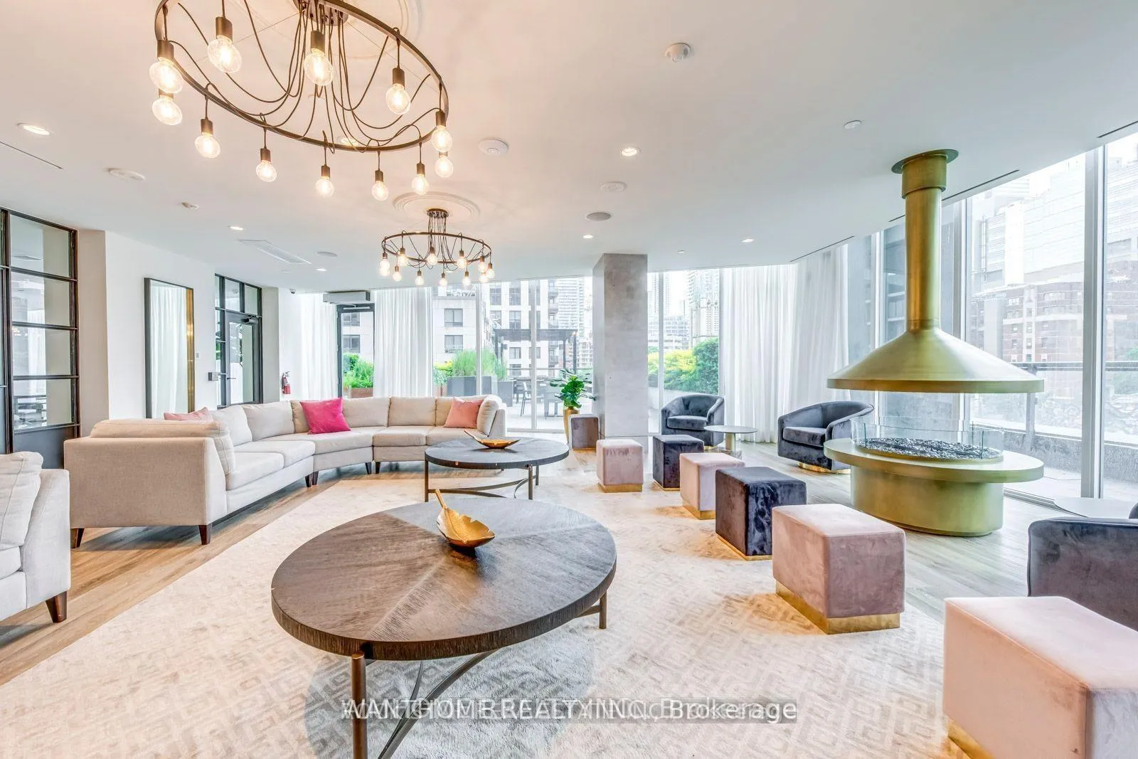 Photo 12 of Unit 1605, 60 Shuter Street, Toronto, Church-Yonge Corridor — HOMEH