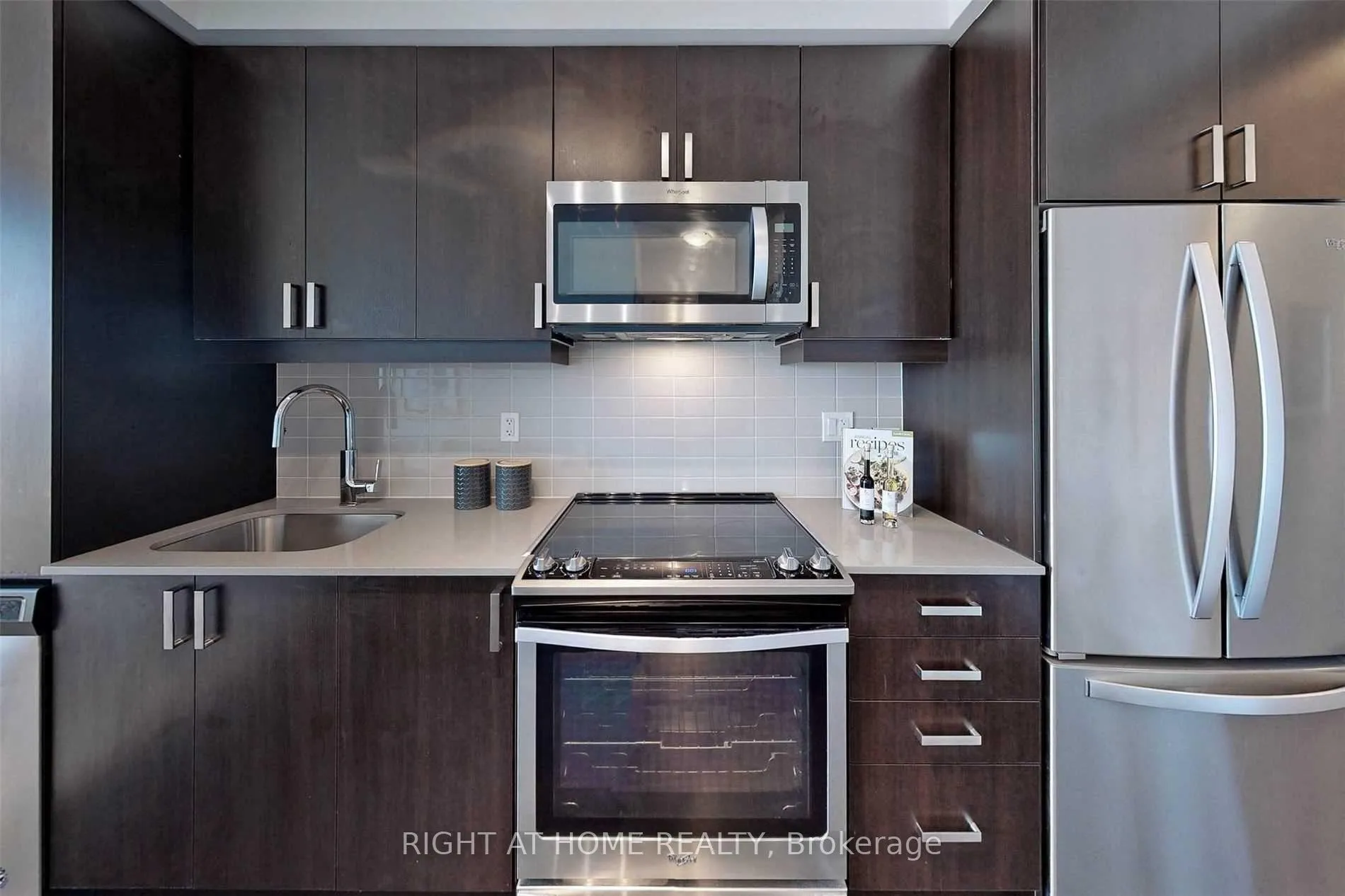 Photo 14 of Unit 3601, 7895 Jane Street, Vaughan, Concord — HOMEH