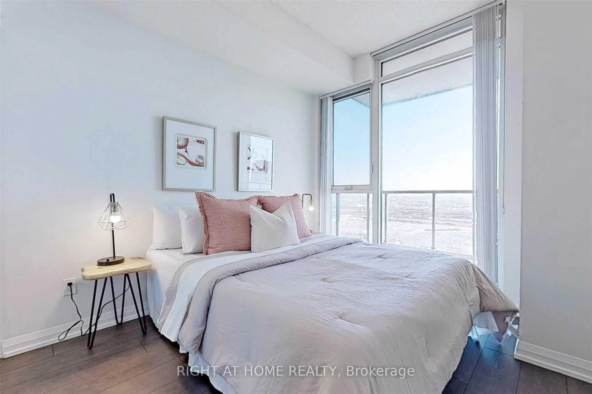 Photo 17 of Unit 3601, 7895 Jane Street, Vaughan, Concord — HOMEH