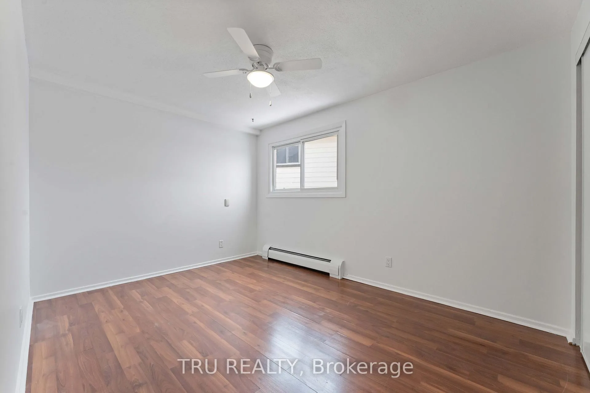 Photo 12 of Unit 8, 898 Elmsmere Road, Ottawa, Beacon Hill South — HOMEH