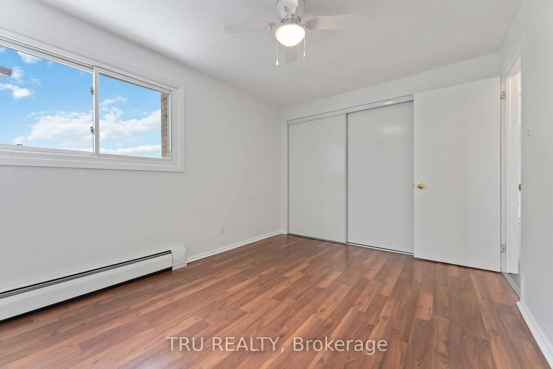 Photo 15 of Unit 8, 898 Elmsmere Road, Ottawa, Beacon Hill South — HOMEH
