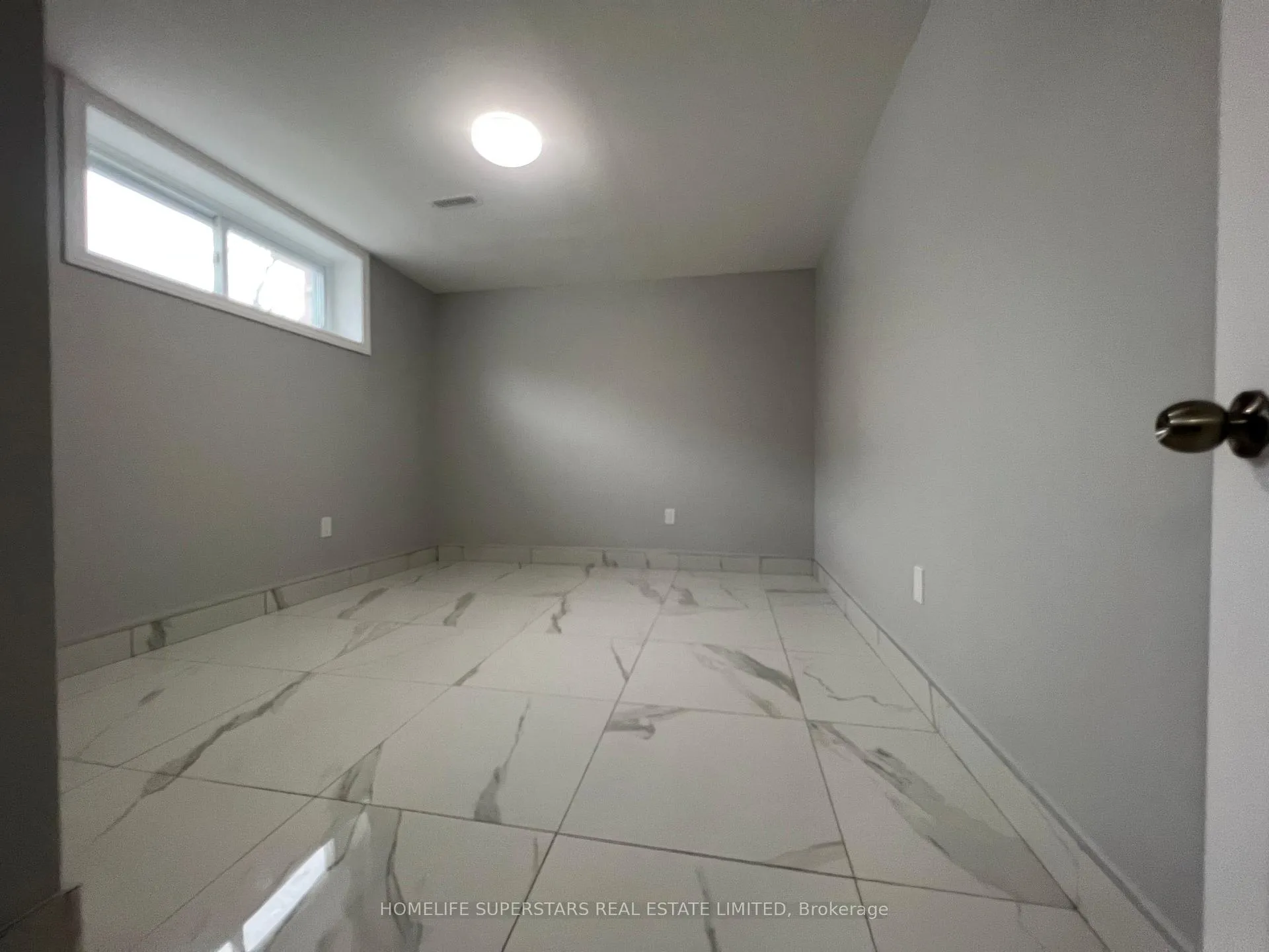 Photo 5 of Unit (Bsmt), 88 Thistle Down Boulevard, Etobicoke, Thistletown-Beaumonde Heights — HOMEH