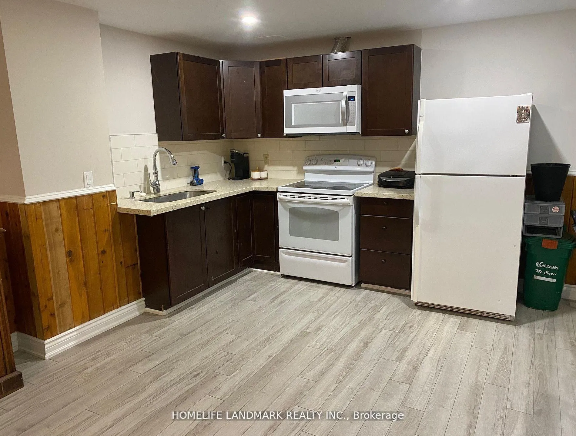 Photo 5 of 1872 Parkside Drive, Pickering, Amberlea — HOMEH
