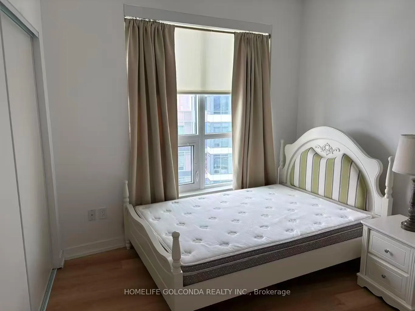 Photo 6 of Unit 3308, 117 Mcmahon Drive, North York, Bayview Village — HOMEH