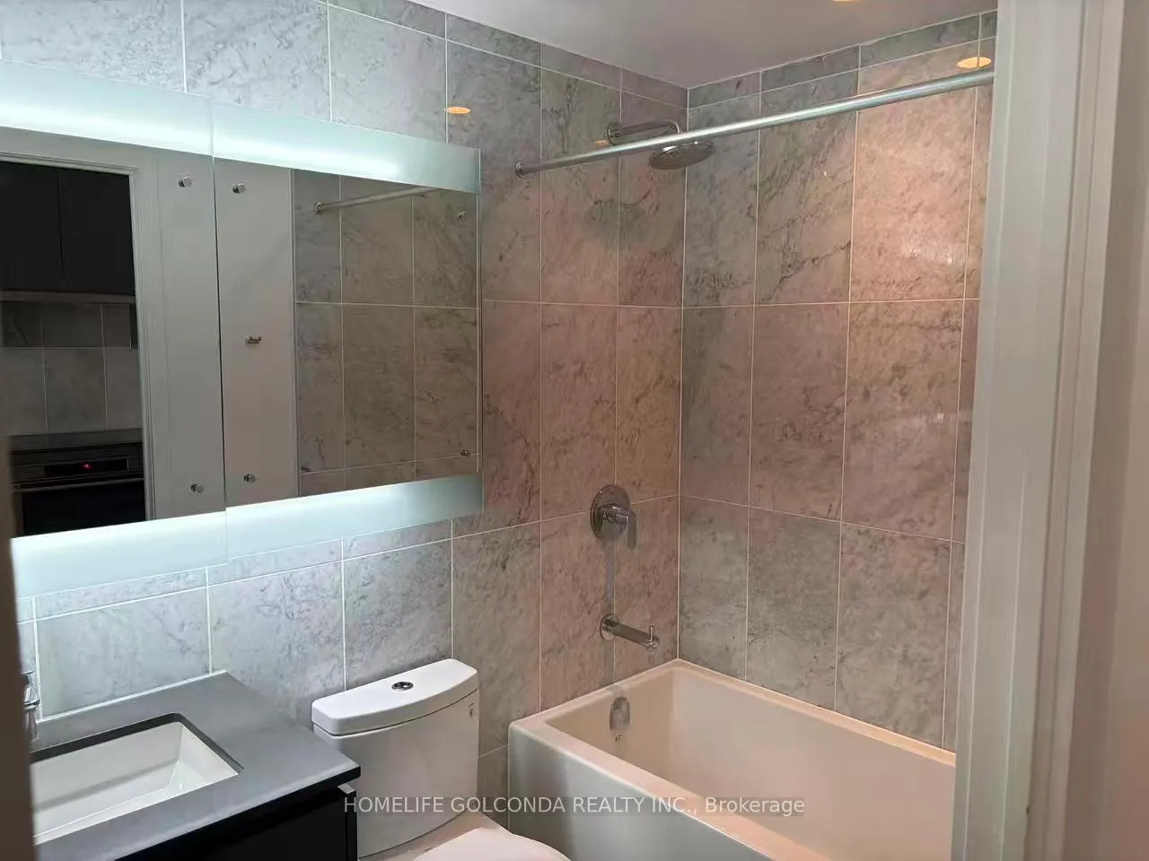 Photo 9 of Unit 3308, 117 Mcmahon Drive, North York, Bayview Village — HOMEH