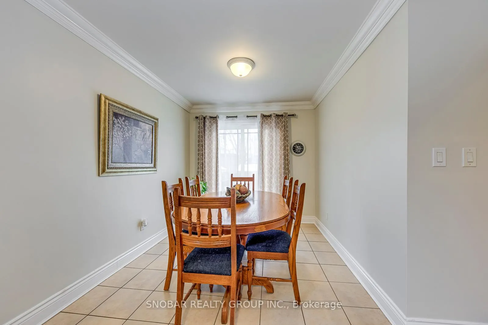 Photo 8 of 22 Coolhurst Drive, Etobicoke, Rexdale-Kipling — HOMEH