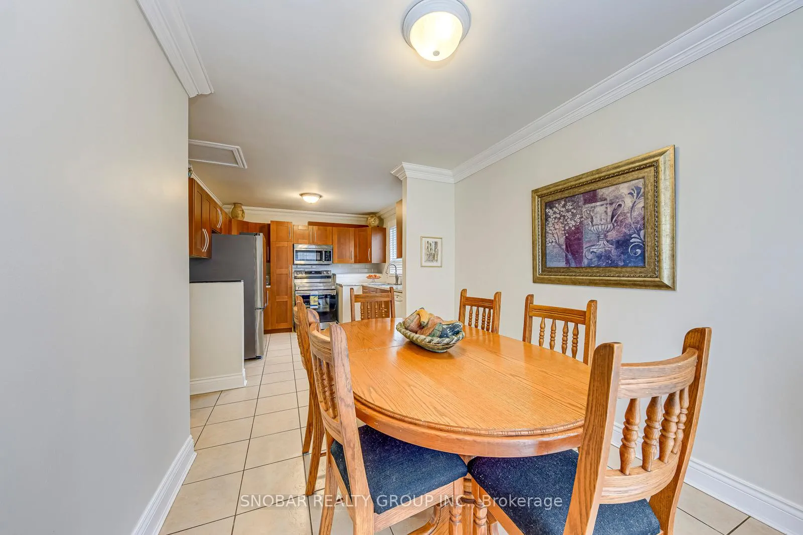 Photo 9 of 22 Coolhurst Drive, Etobicoke, Rexdale-Kipling — HOMEH