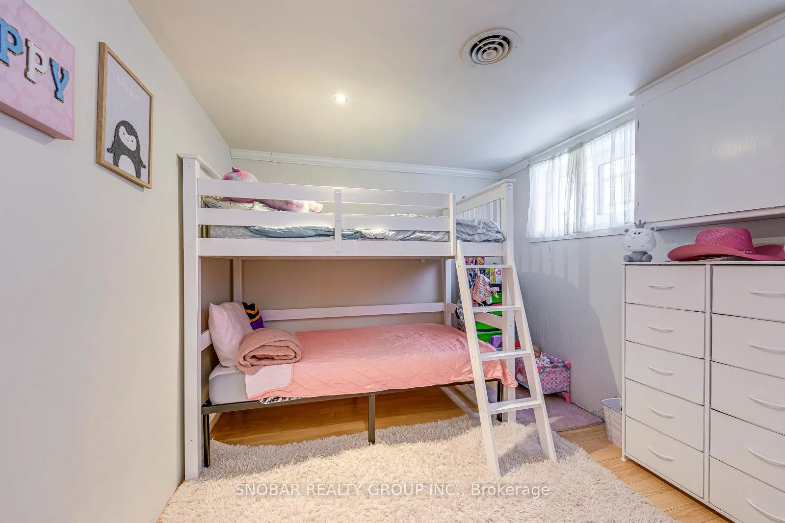 Photo 21 of 22 Coolhurst Drive, Etobicoke, Rexdale-Kipling — HOMEH
