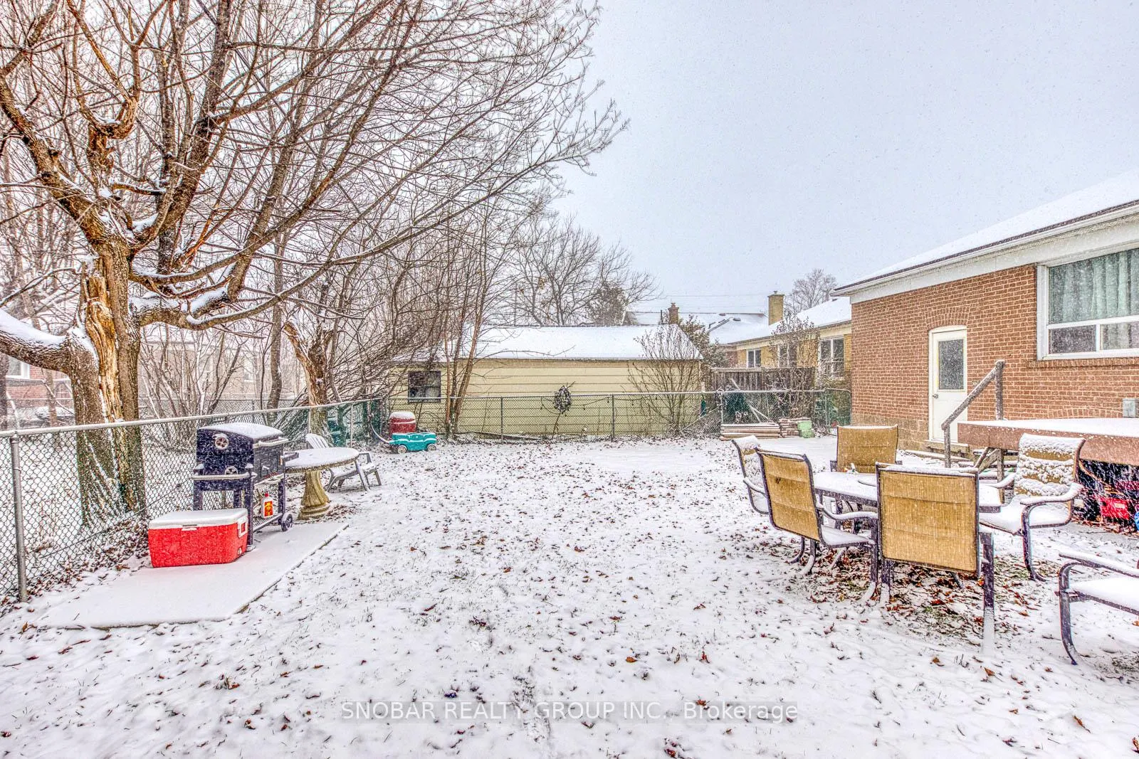 Photo 26 of 22 Coolhurst Drive, Etobicoke, Rexdale-Kipling — HOMEH