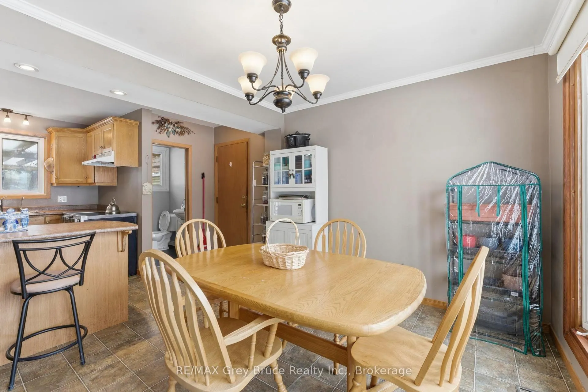 Photo 6 of 235 5th Avenue, Hanover — HOMEH