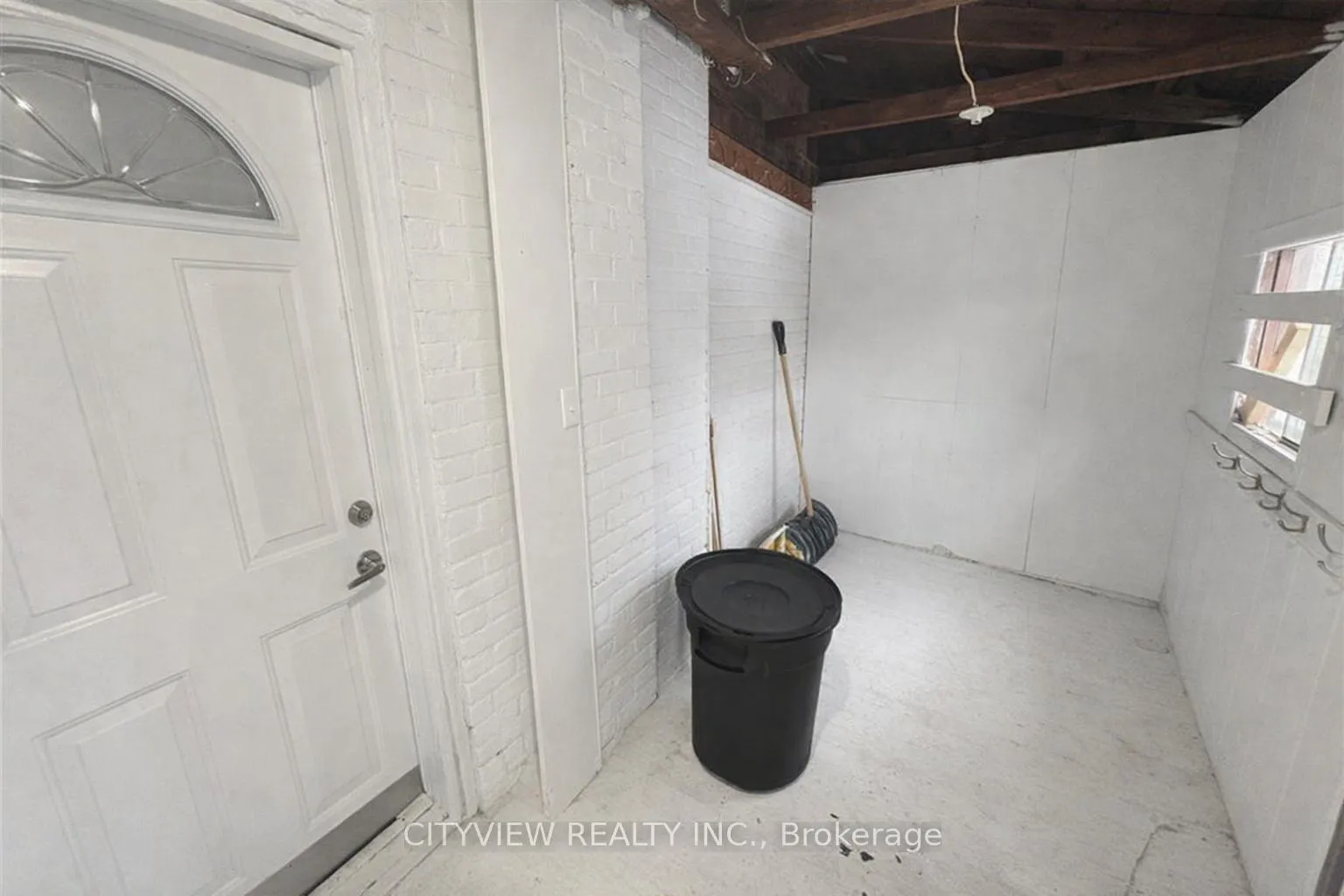 Photo 8 of 281 Wentworth Street, Hamilton, Landsdale — HOMEH