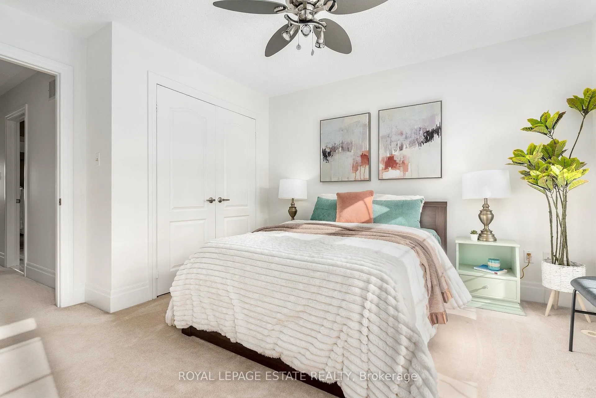 Photo 37 of 120 Clement Road, Etobicoke, Willowridge-Martingrove-Richview — HOMEH