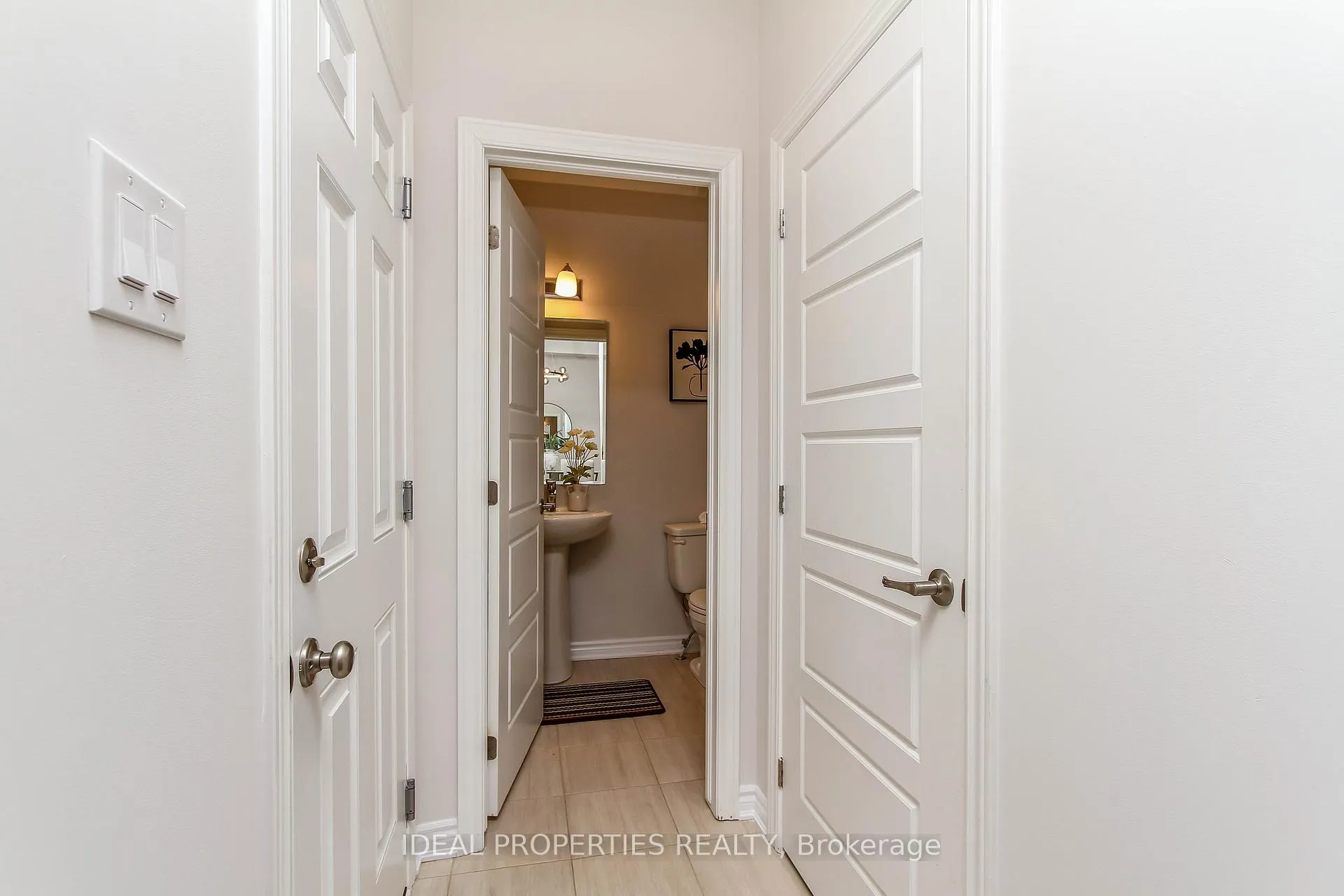 Photo 20 of 703 Derreen Avenue, Ottawa, Stittsville (North) — HOMEH