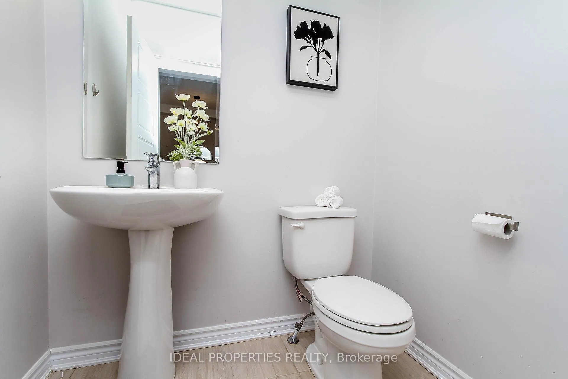 Photo 21 of 703 Derreen Avenue, Ottawa, Stittsville (North) — HOMEH