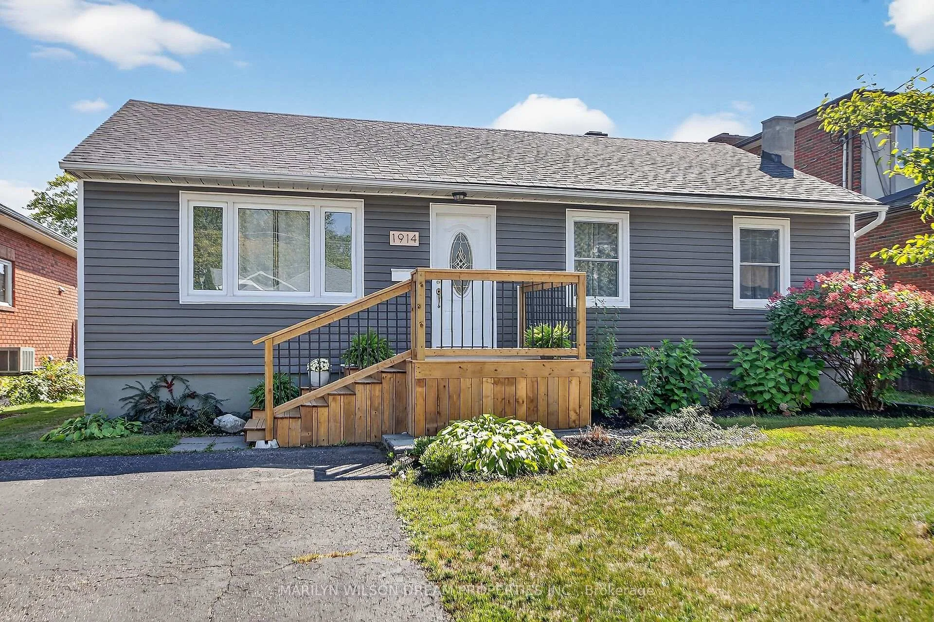 Photo 1 of 1914 Rosebella Avenue, Ottawa, Blossom Park/Leitrim — HOMEH
