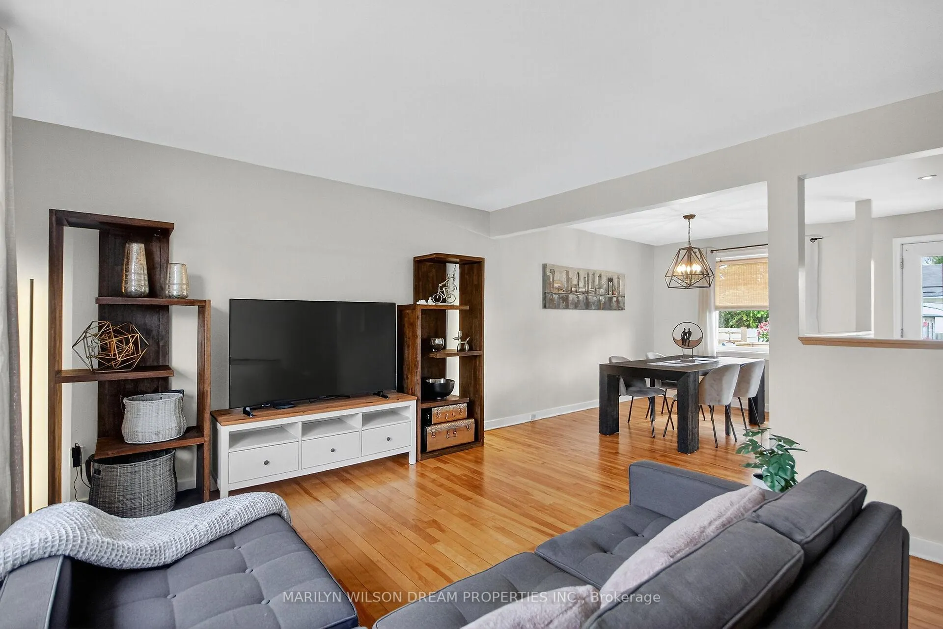 Photo 7 of 1914 Rosebella Avenue, Ottawa, Blossom Park/Leitrim — HOMEH