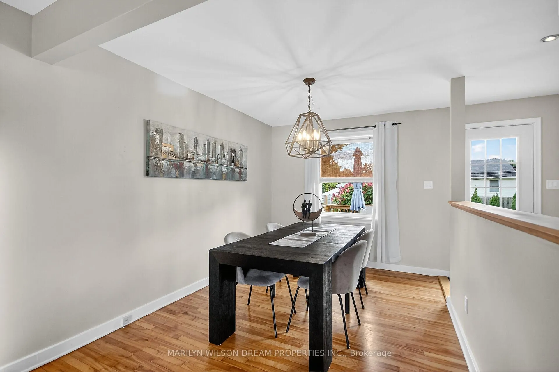 Photo 11 of 1914 Rosebella Avenue, Ottawa, Blossom Park/Leitrim — HOMEH
