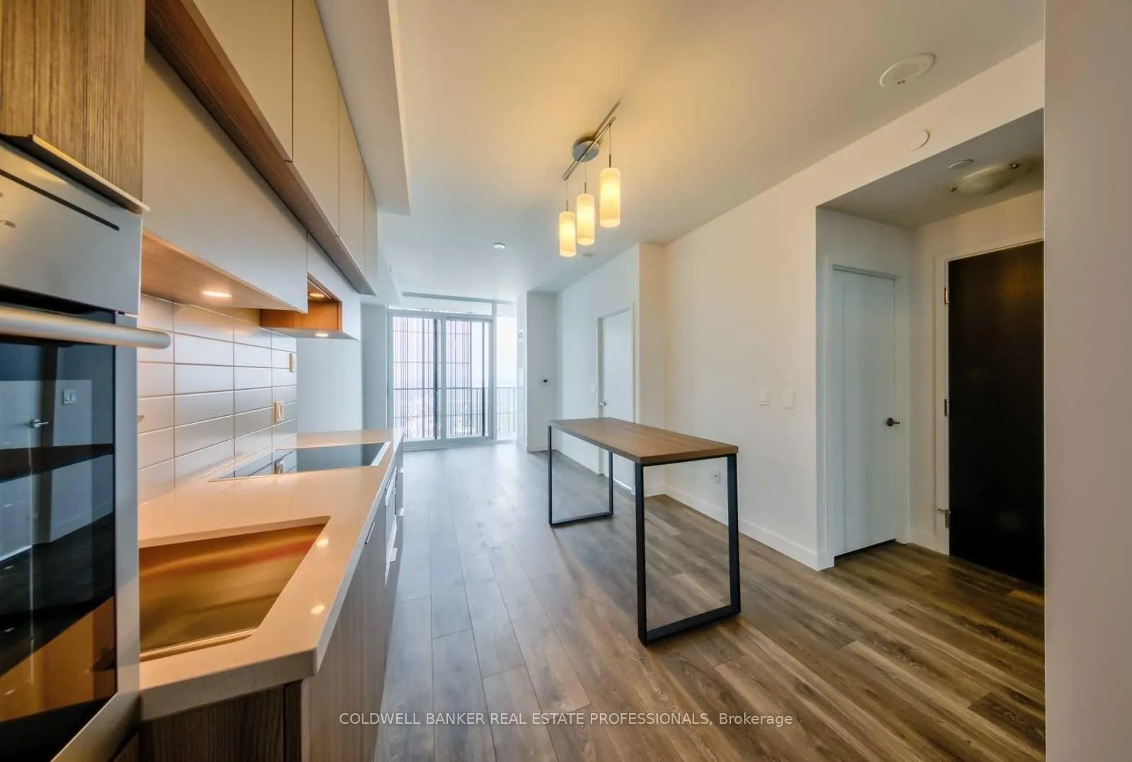 Photo 2 of Unit 5307, 8 Eglinton Avenue E, Toronto, Mount Pleasant West — HOMEH