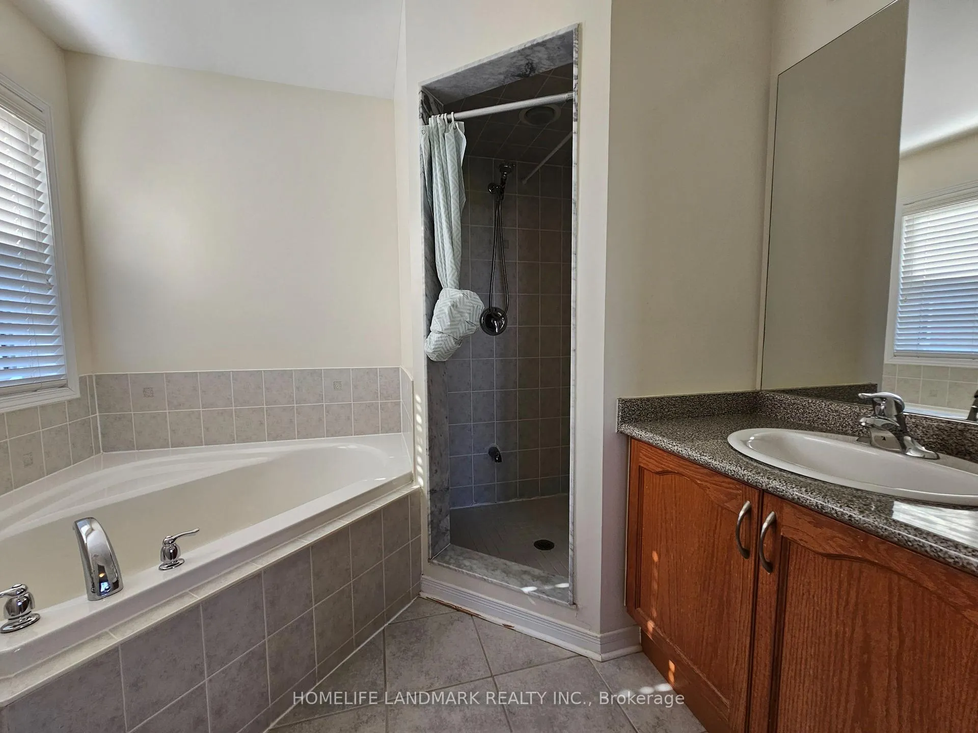 Photo 12 of 19 Voysey Way, Markham, Cedarwood — HOMEH