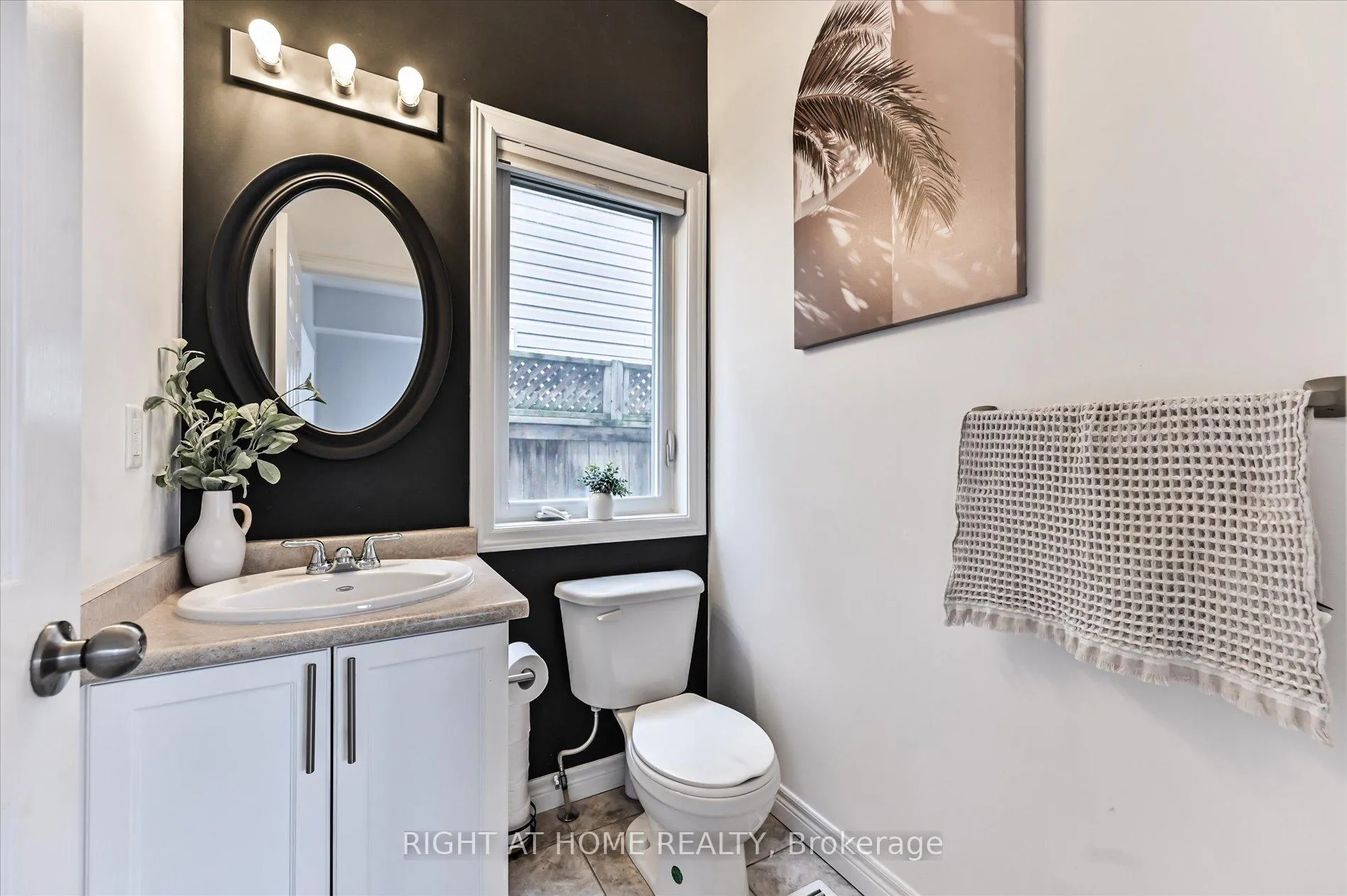 Photo 19 of 618 Knox Avenue, Hamilton, Parkview — HOMEH