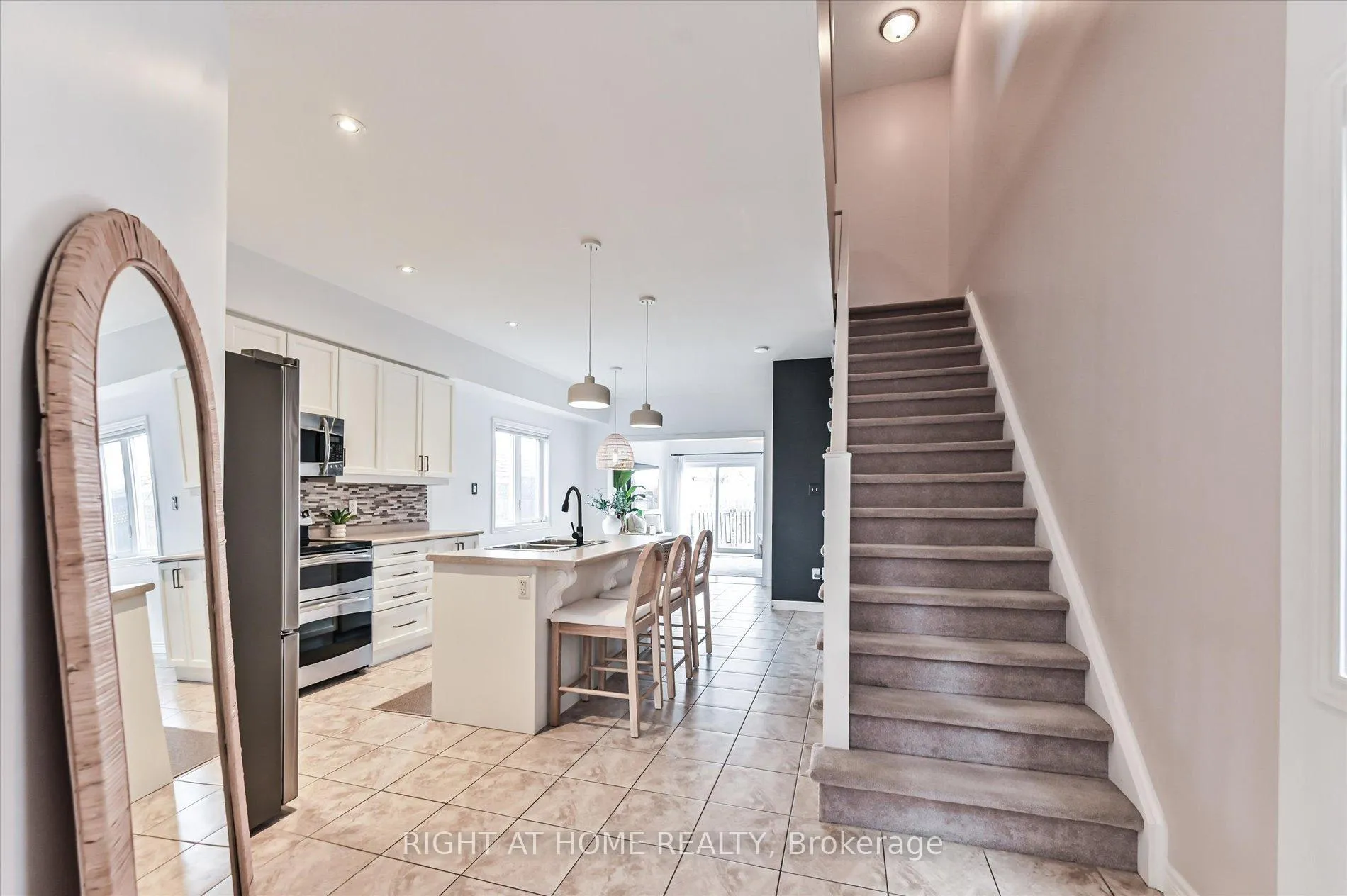 Photo 20 of 618 Knox Avenue, Hamilton, Parkview — HOMEH