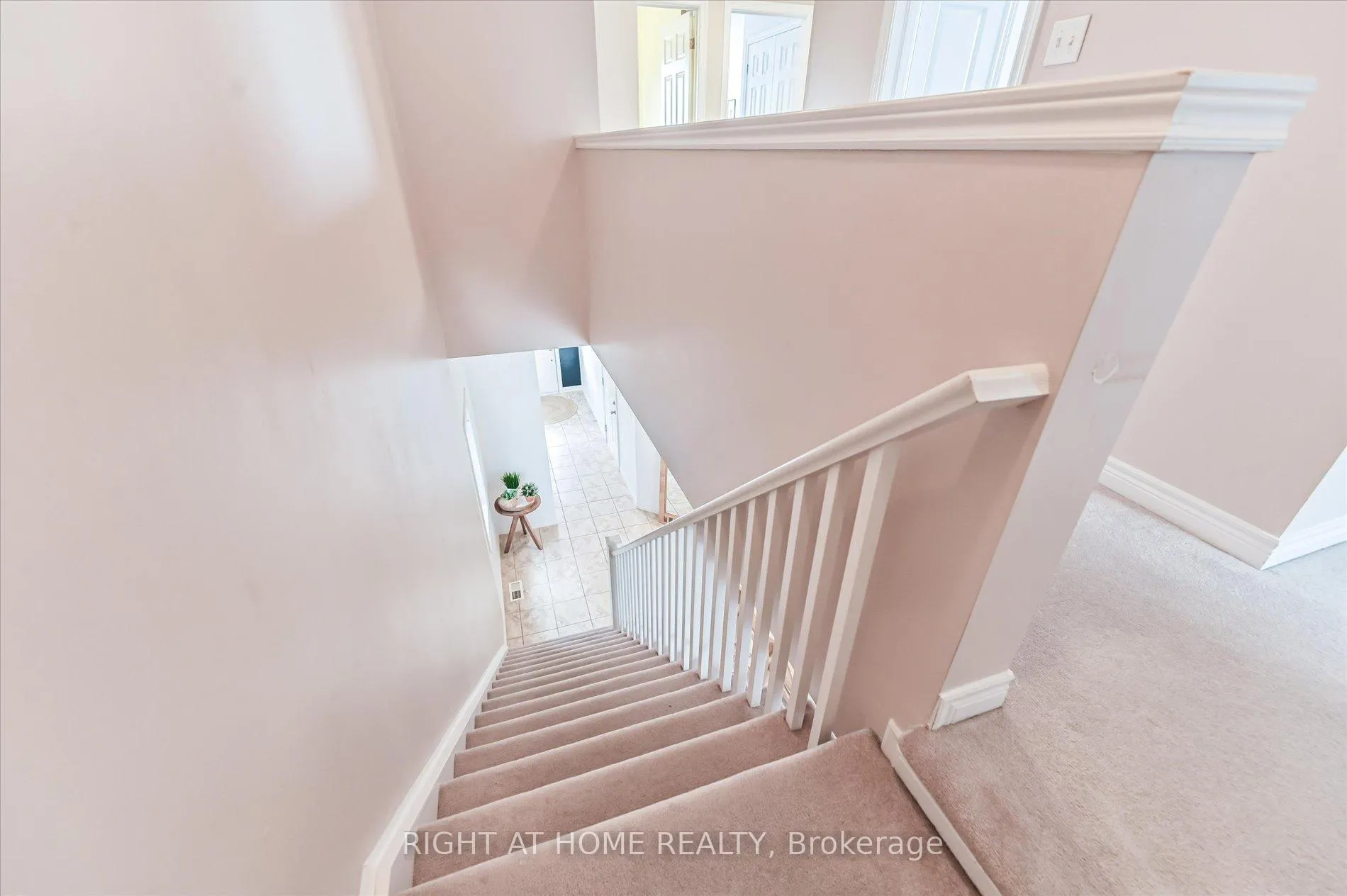 Photo 21 of 618 Knox Avenue, Hamilton, Parkview — HOMEH