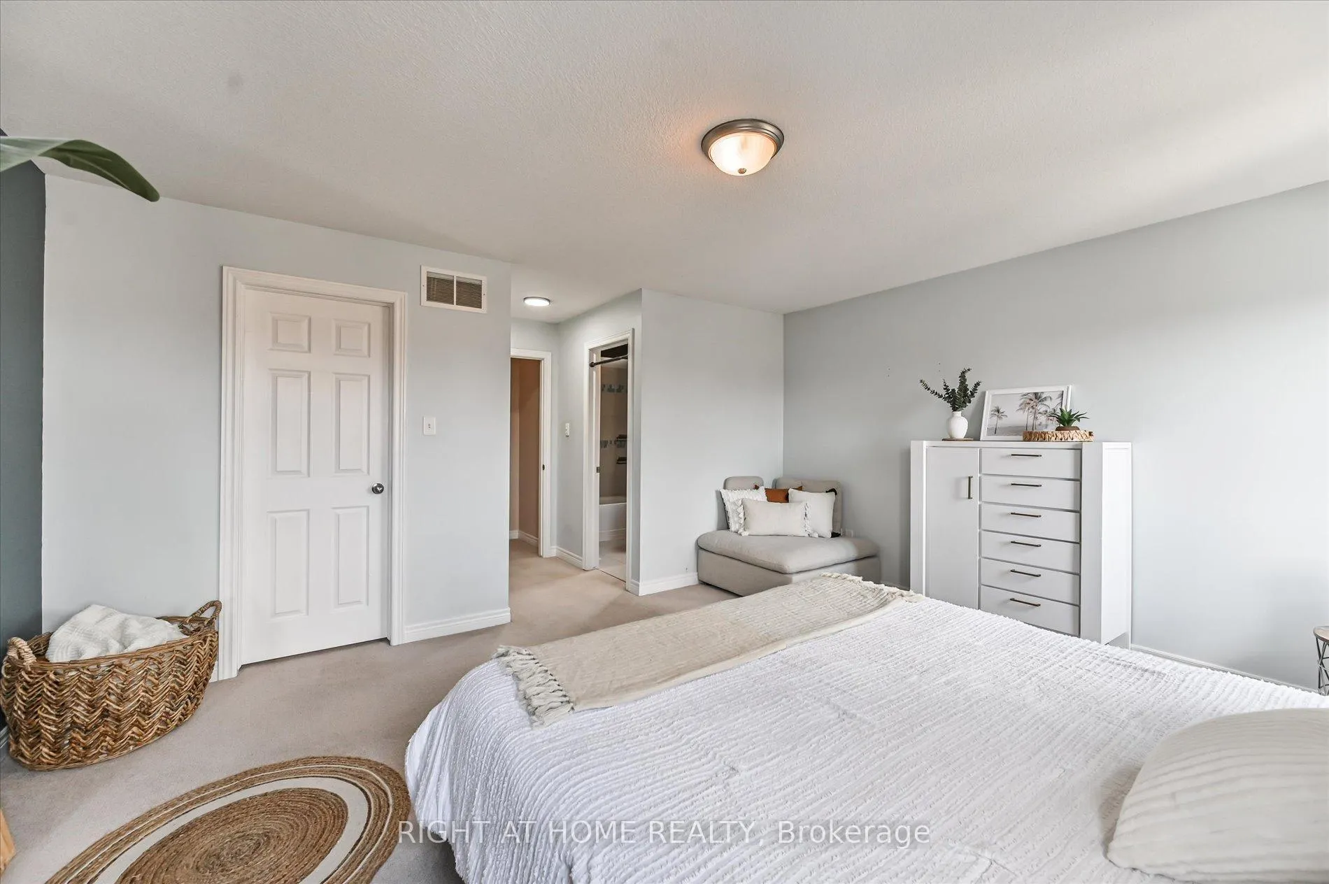 Photo 25 of 618 Knox Avenue, Hamilton, Parkview — HOMEH