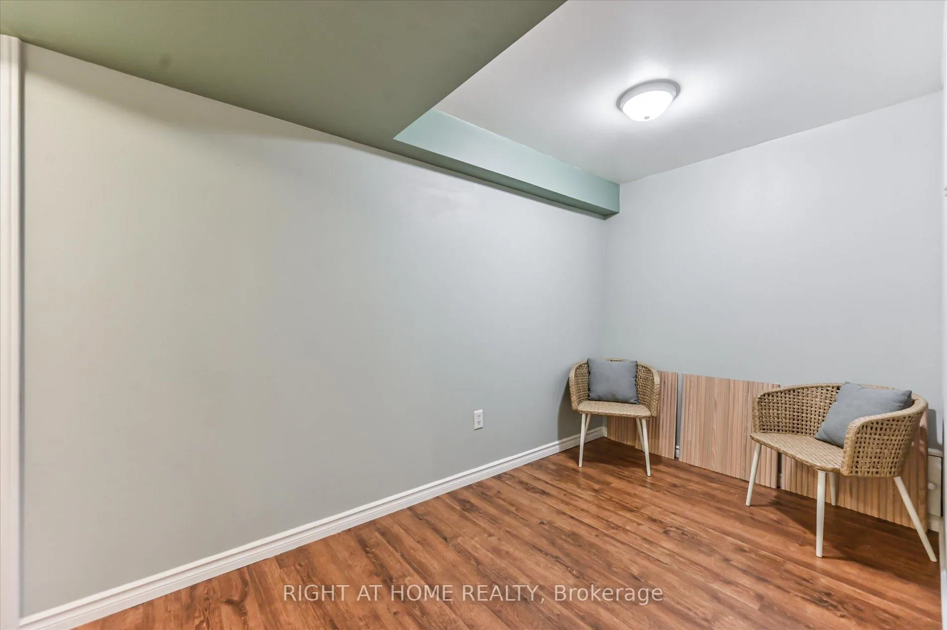 Photo 37 of 618 Knox Avenue, Hamilton, Parkview — HOMEH