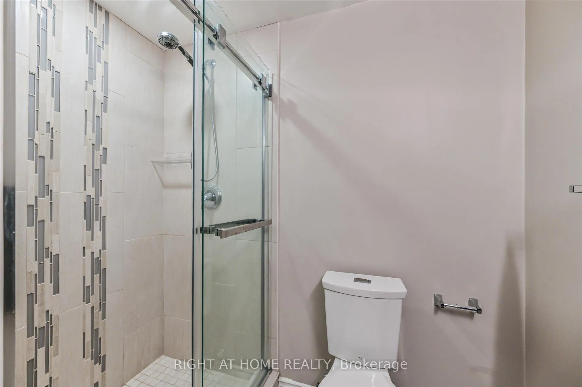 Photo 43 of 618 Knox Avenue, Hamilton, Parkview — HOMEH