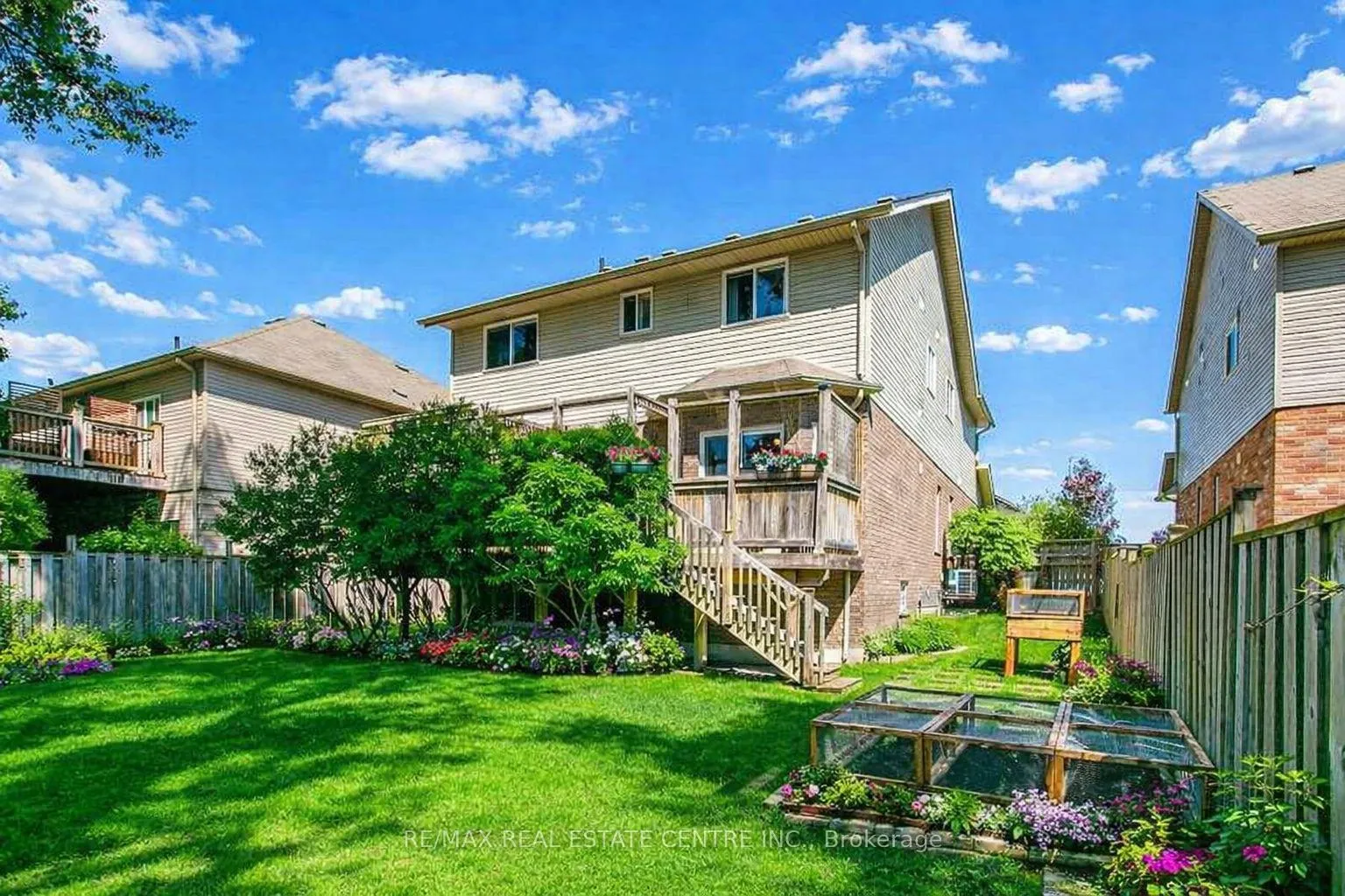 Photo 12 of 103 Armeda Clow Crescent, Essa, Angus — HOMEH