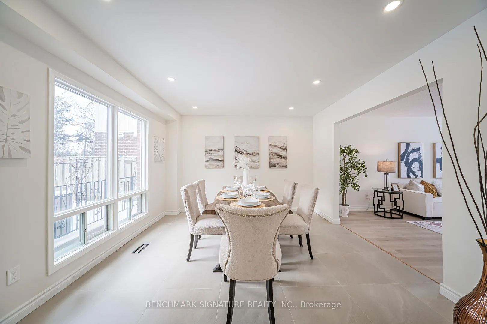 Photo 9 of 115 Simonston Boulevard, Markham, German Mills — HOMEH