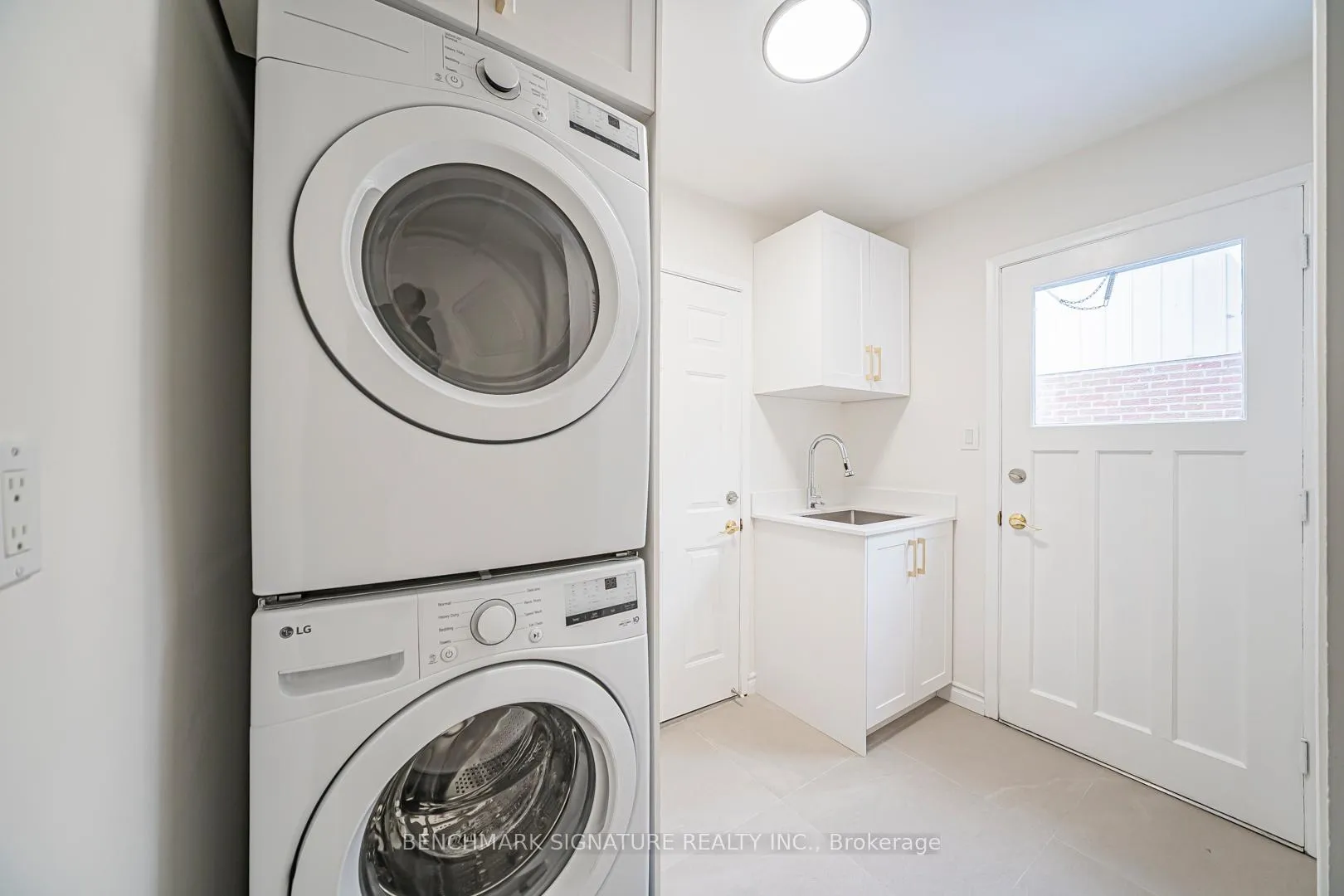 Photo 15 of 115 Simonston Boulevard, Markham, German Mills — HOMEH