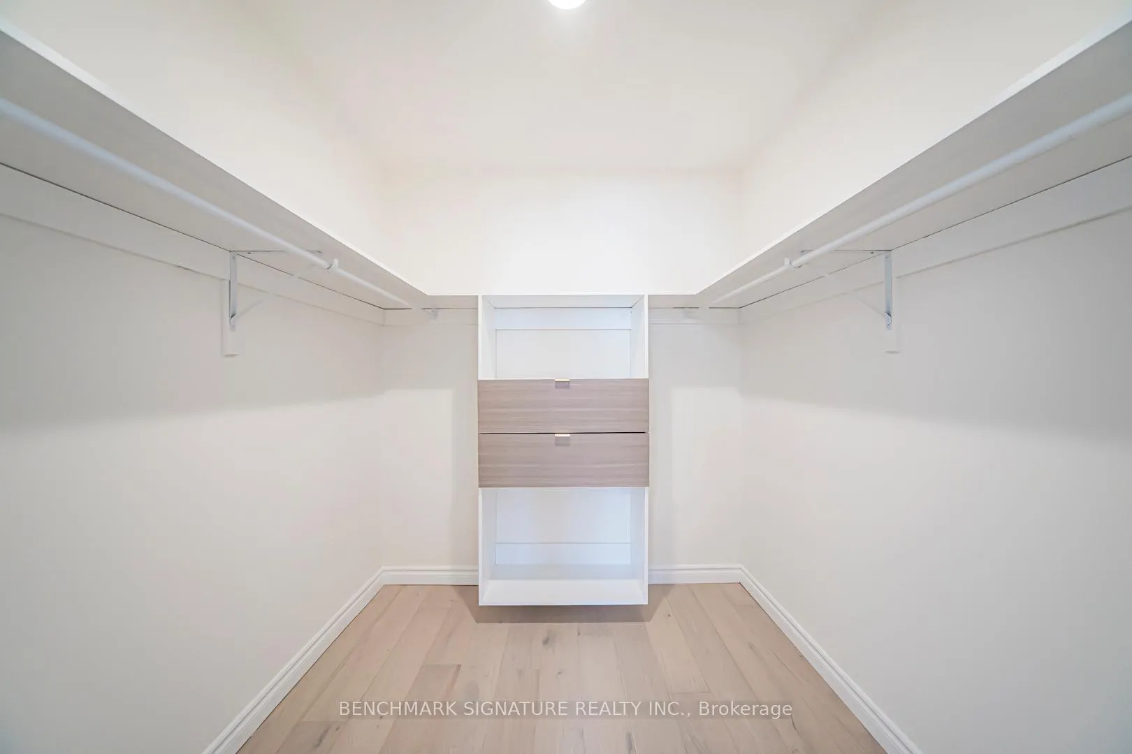 Photo 21 of 115 Simonston Boulevard, Markham, German Mills — HOMEH