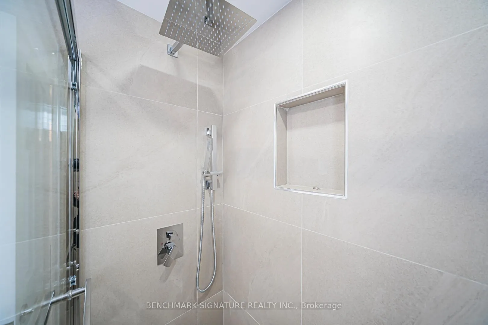 Photo 31 of 115 Simonston Boulevard, Markham, German Mills — HOMEH