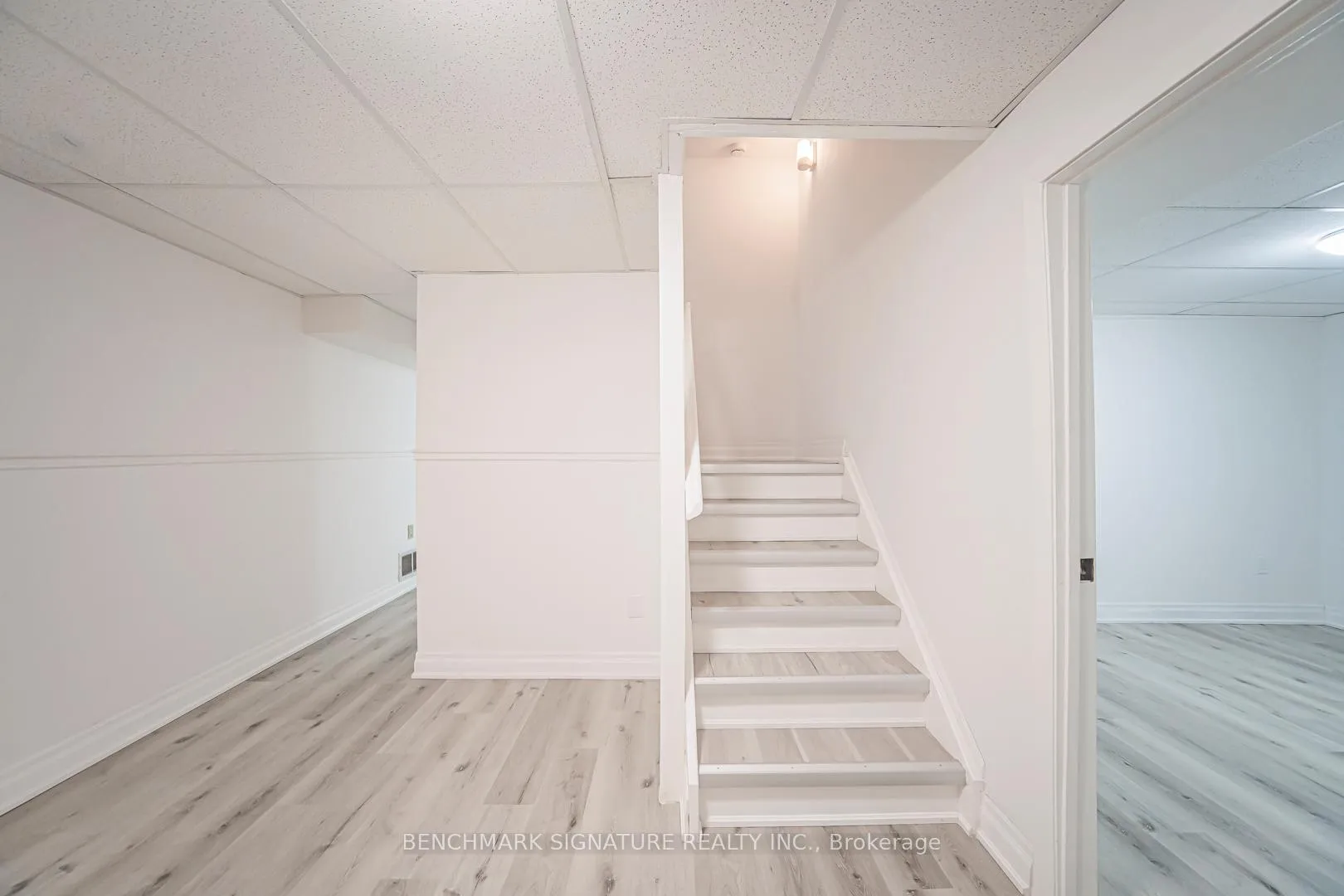 Photo 34 of 115 Simonston Boulevard, Markham, German Mills — HOMEH